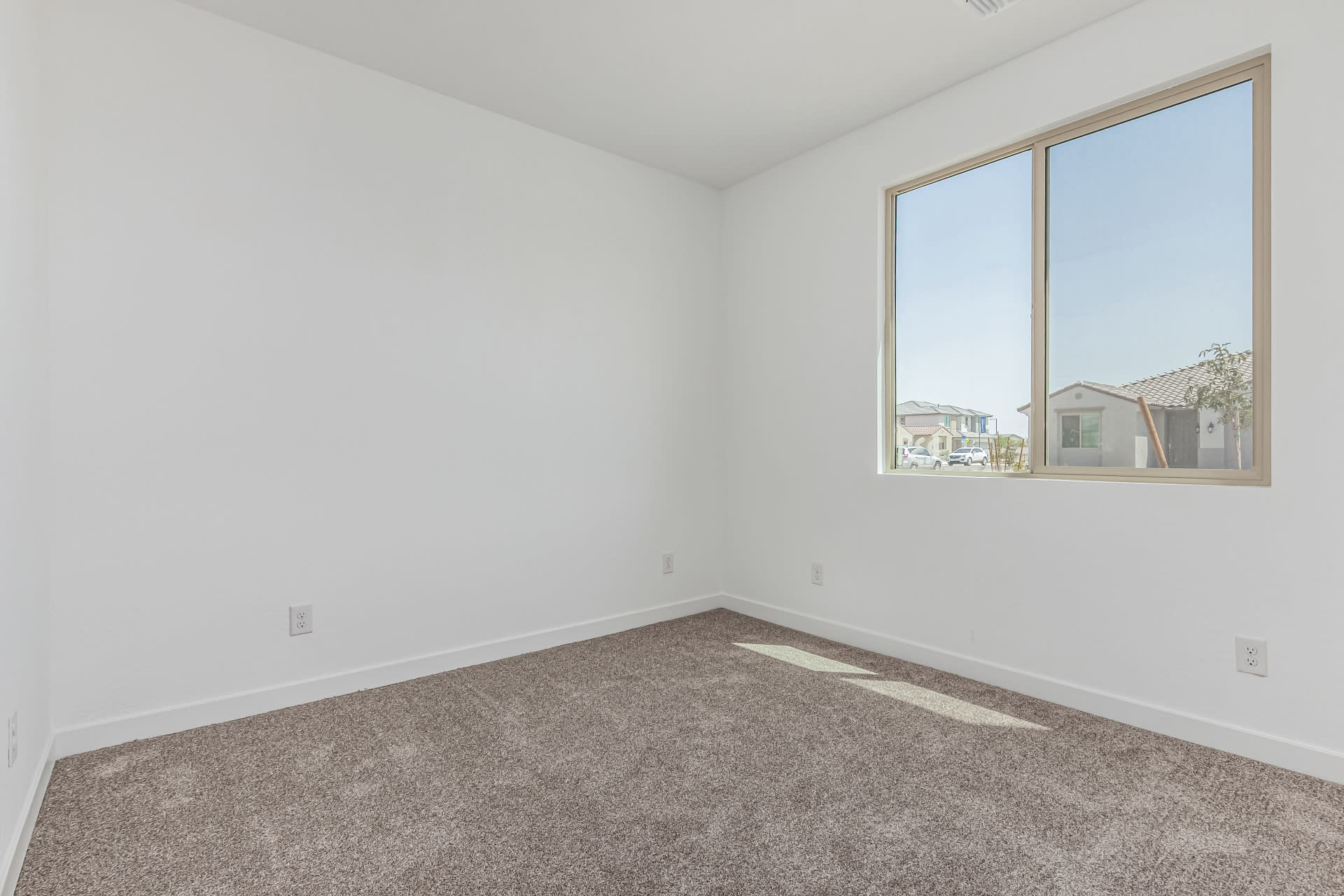 Lot 239 | Falcon Floorplan | The Villages at North Copper Canyon – Valley Series | New homes in Surprise, Arizona | Landsea Homes