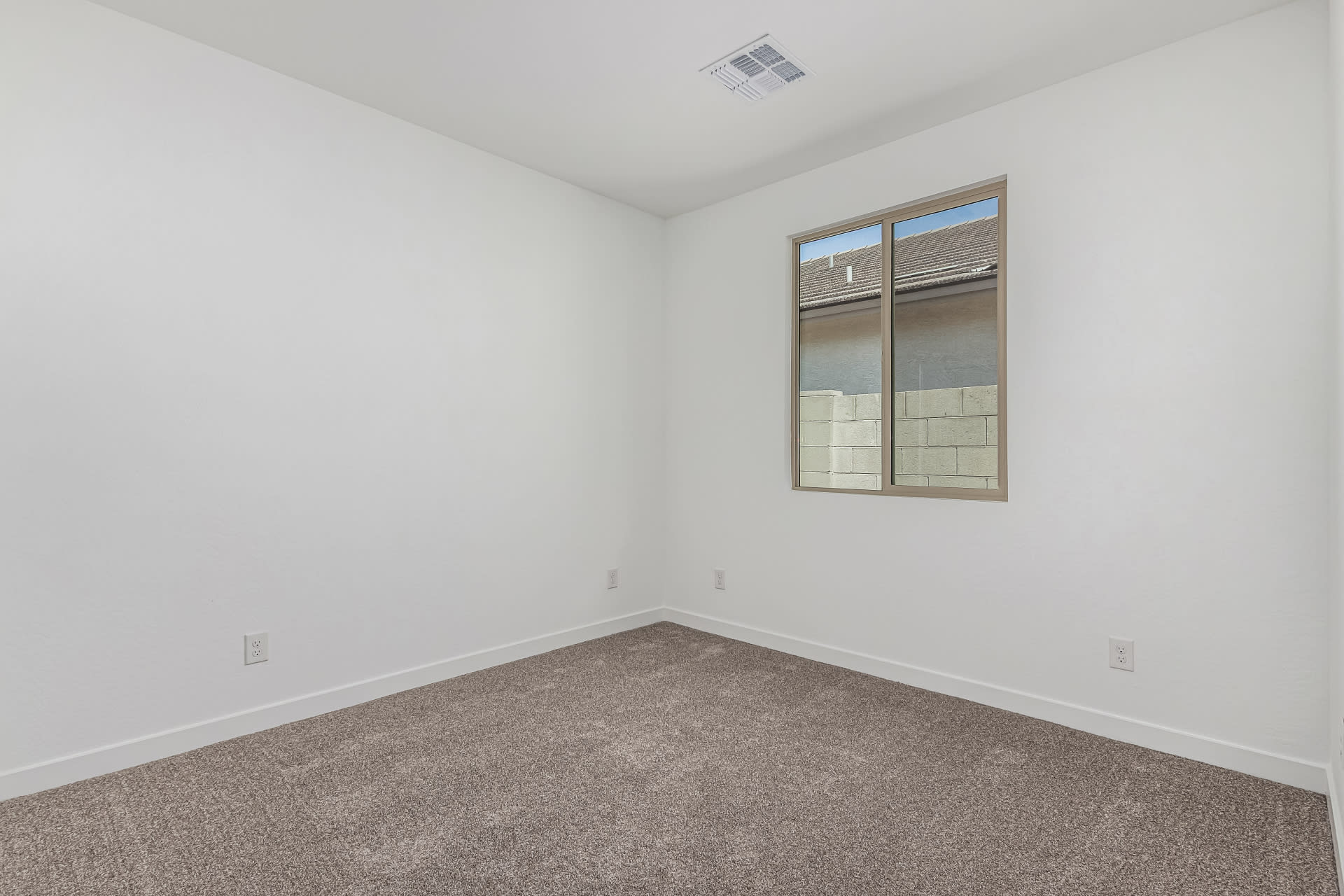 Lot 239 | Falcon Floorplan | The Villages at North Copper Canyon – Valley Series | New homes in Surprise, Arizona | Landsea Homes