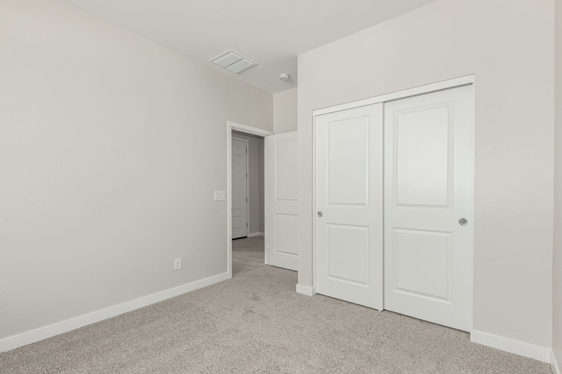 Lot 237 | Falcon Floorplan | The Villages at North Copper Canyon – Valley Series | New homes in Surprise, Arizona | Landsea Homes