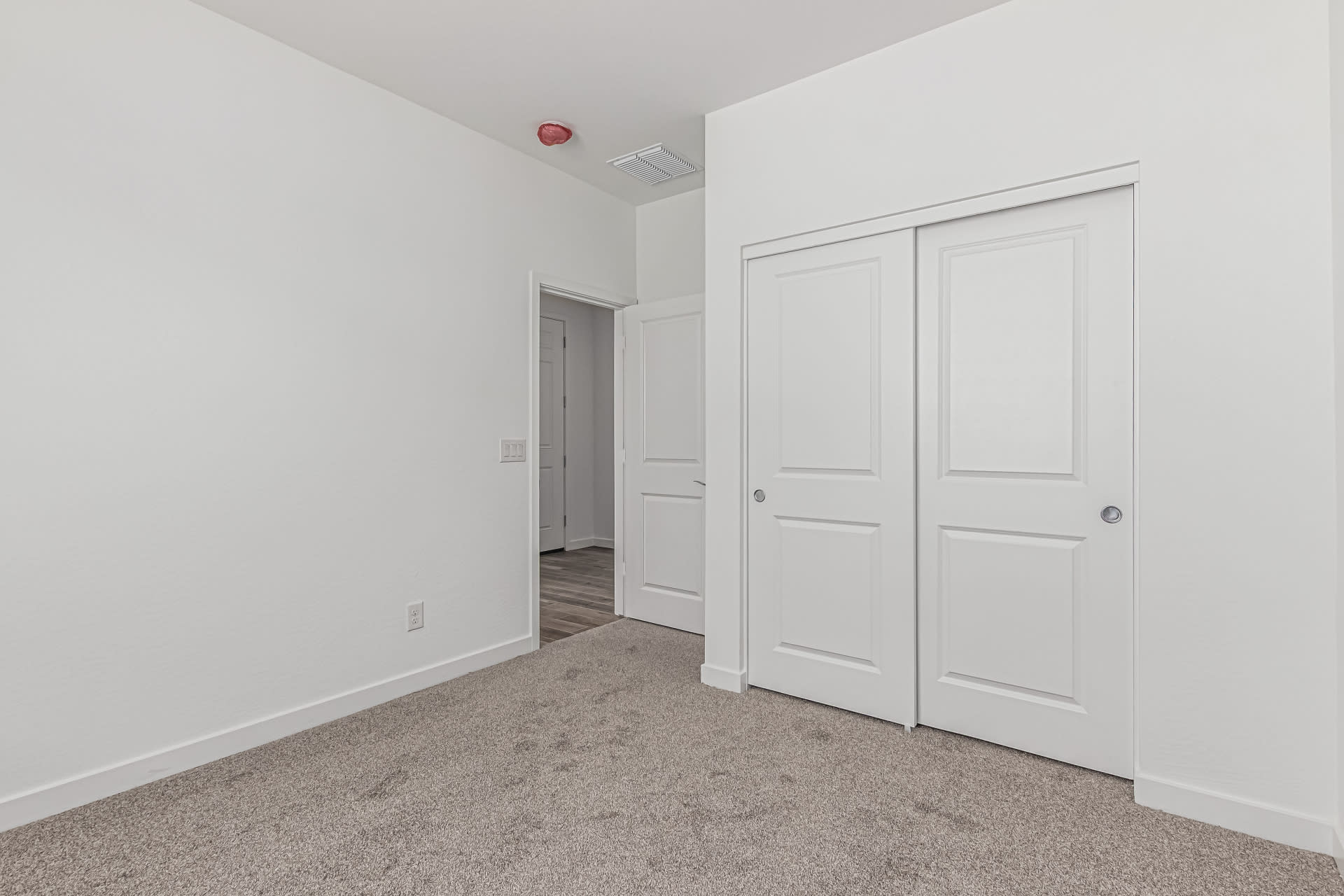 Lot 239 | Falcon Floorplan | The Villages at North Copper Canyon – Valley Series | New homes in Surprise, Arizona | Landsea Homes