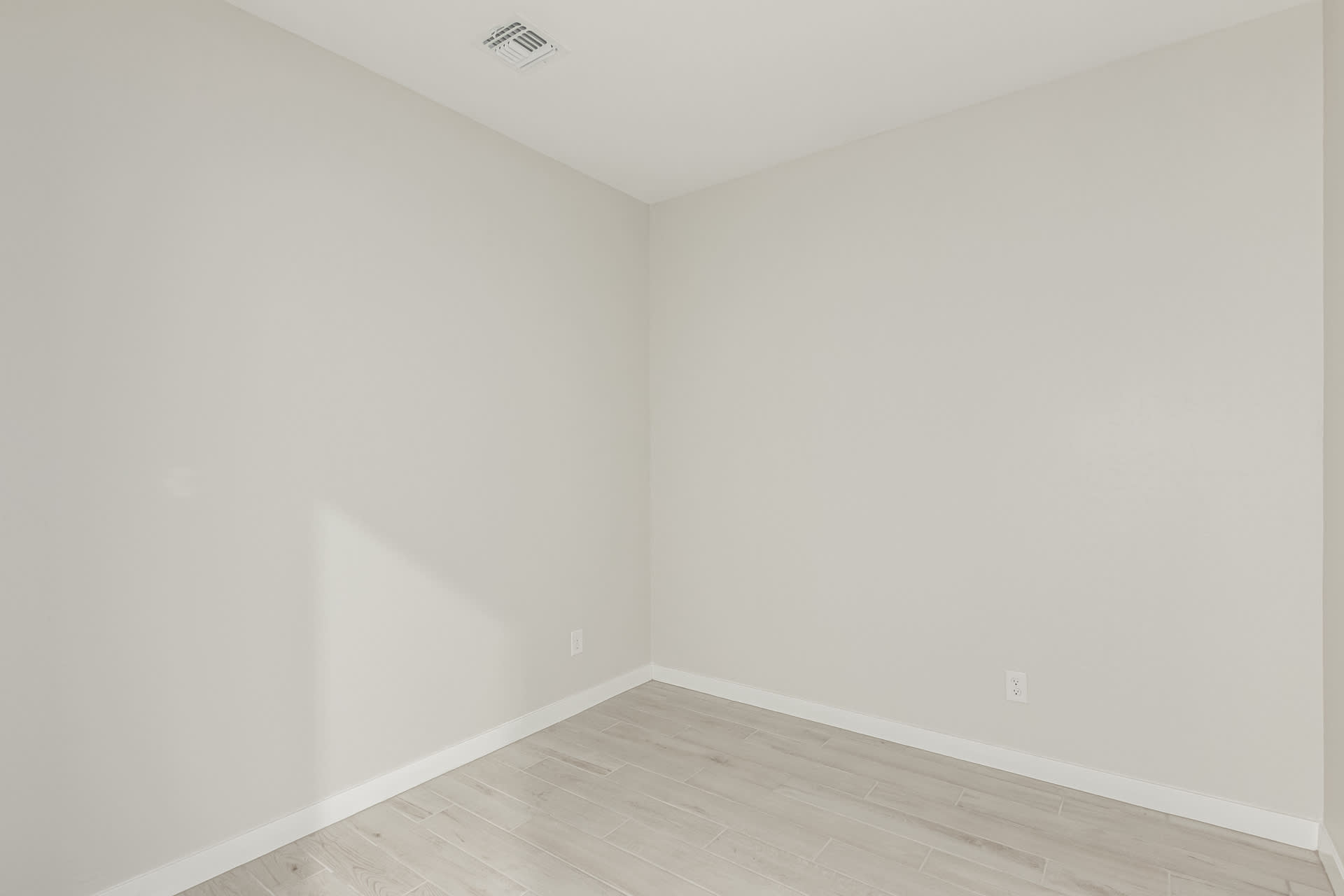 Lot 237 | Study | Falcon Floorplan | The Villages at North Copper Canyon – Valley Series | New homes in Surprise, Arizona | Landsea Homes