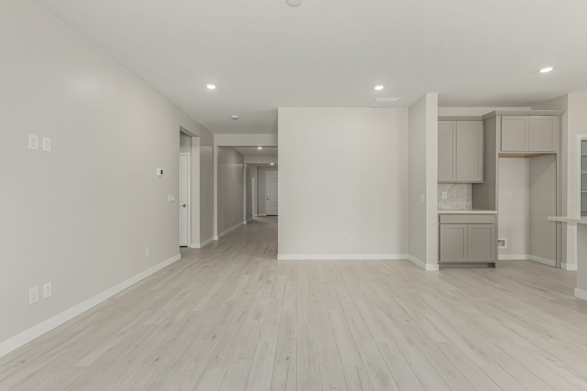 Lot 237 | Falcon Floorplan | The Villages at North Copper Canyon – Valley Series | New homes in Surprise, Arizona | Landsea Homes