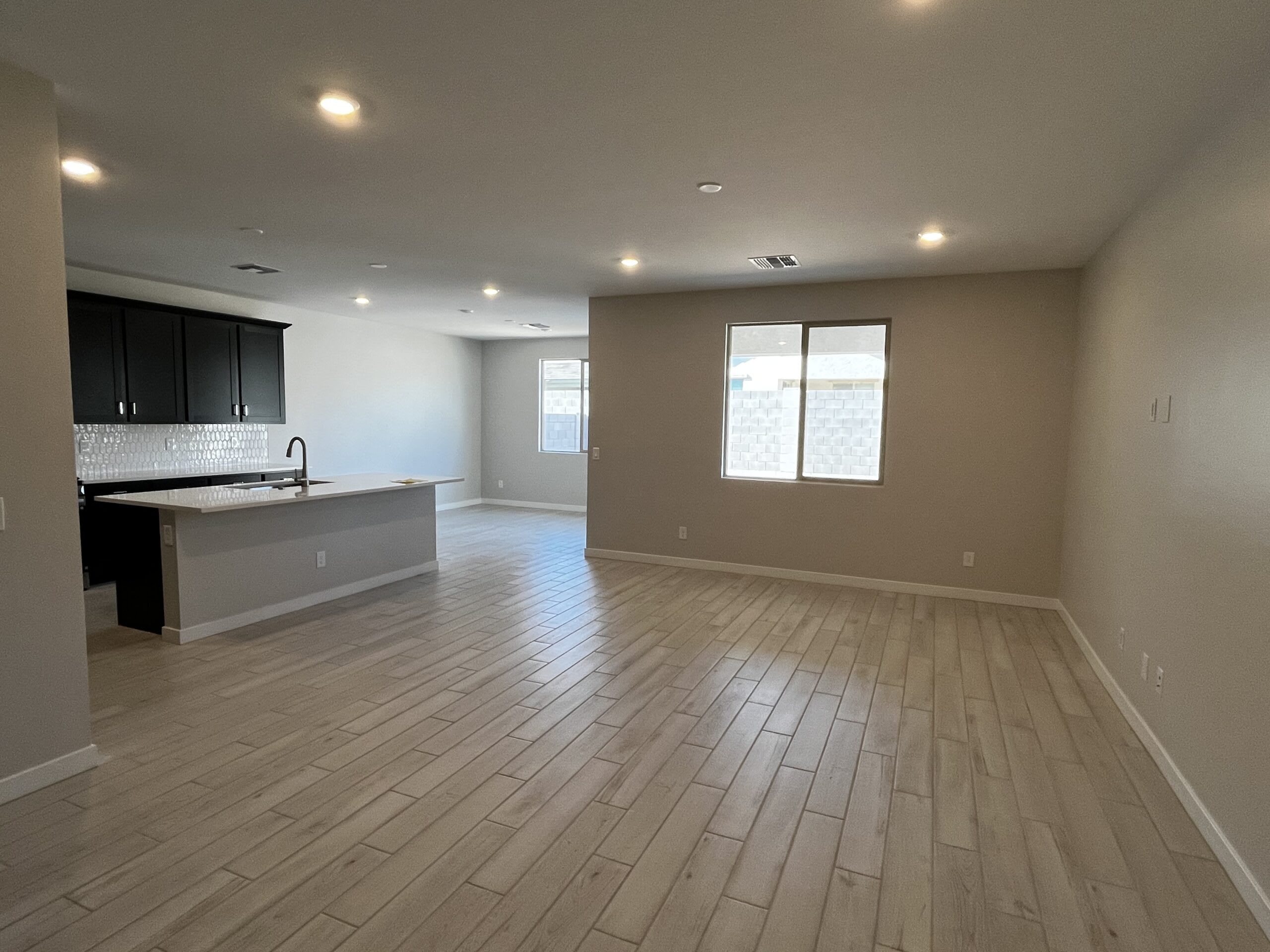 Lot 69 | Falcon Floorplan | El Cidro | Goodyear, AZ | Landsea Homes