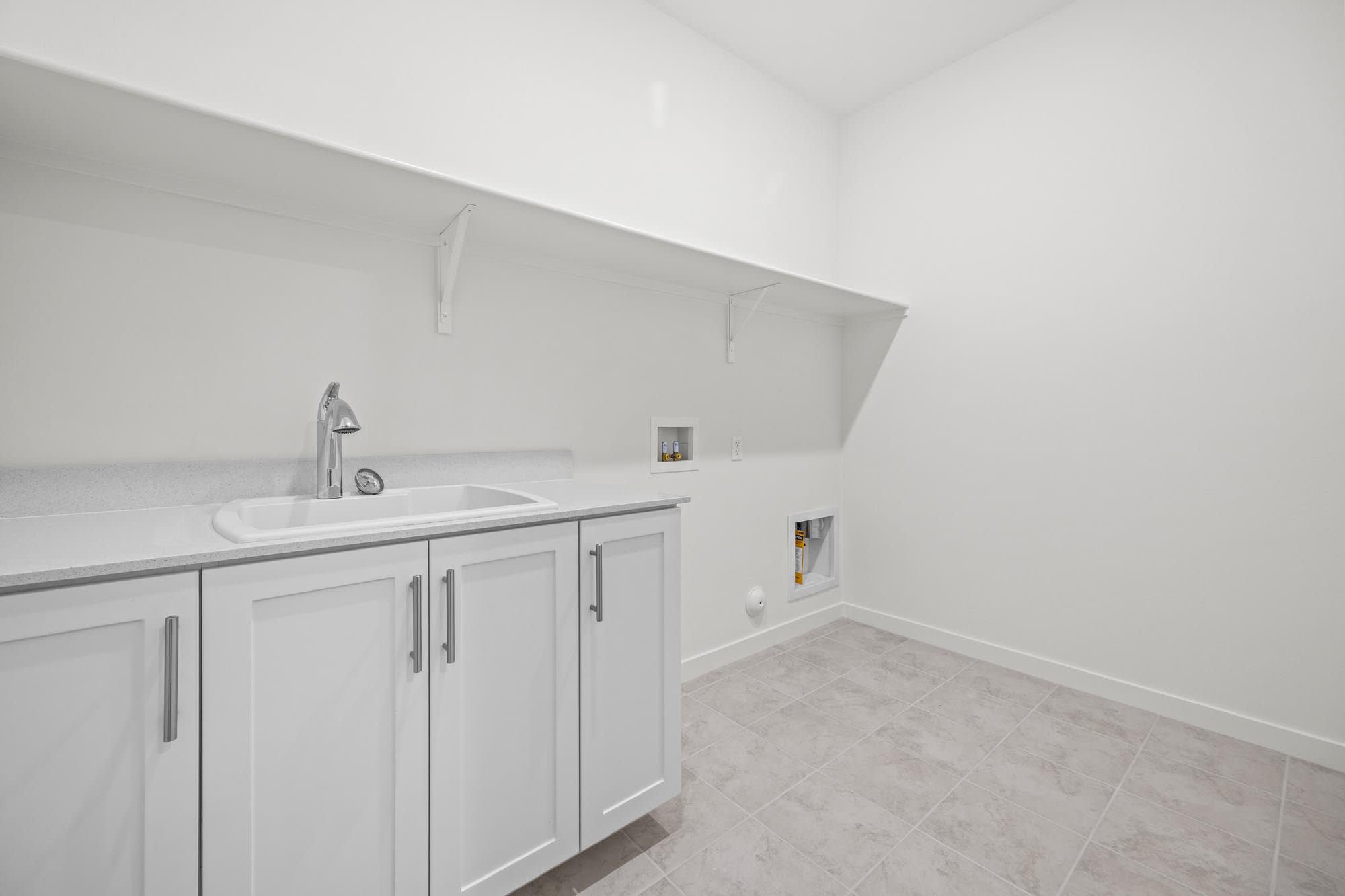 Laundry Room | Lot 127 | Skyeland at Narra Hills in Fontana, CA by Landsea Homes