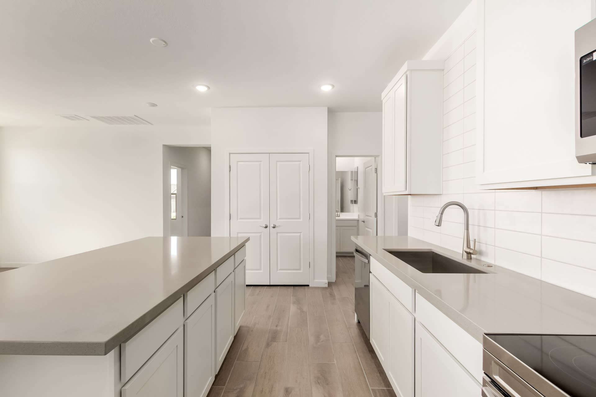 Lot 15 | Madera | The Villages at North Copper Canyon - Canyon Series | Surprise, AZ | Landsea Homes