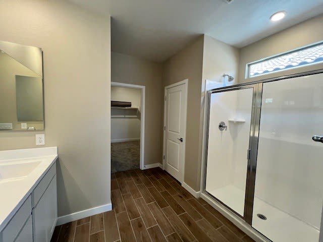 Lot 202 | Primary Bathroom | Fremont | Bentridge – Peak Series | New Homes in Buckeye, AZ | Landsea Homes