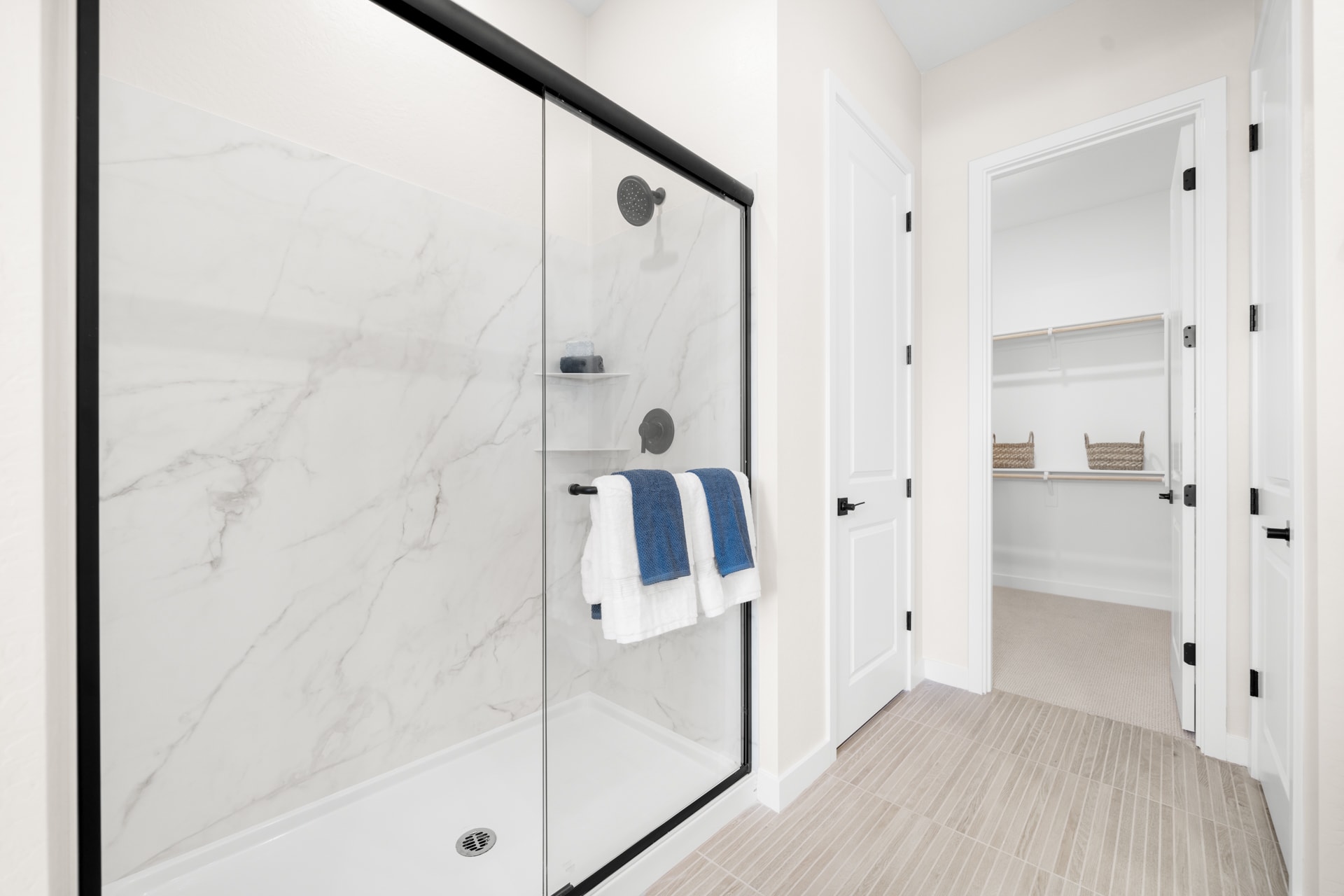 Primary Bathroom | Gemini Model Home | Rialta | New homes in Mesa, Arizona | Landsea Homes