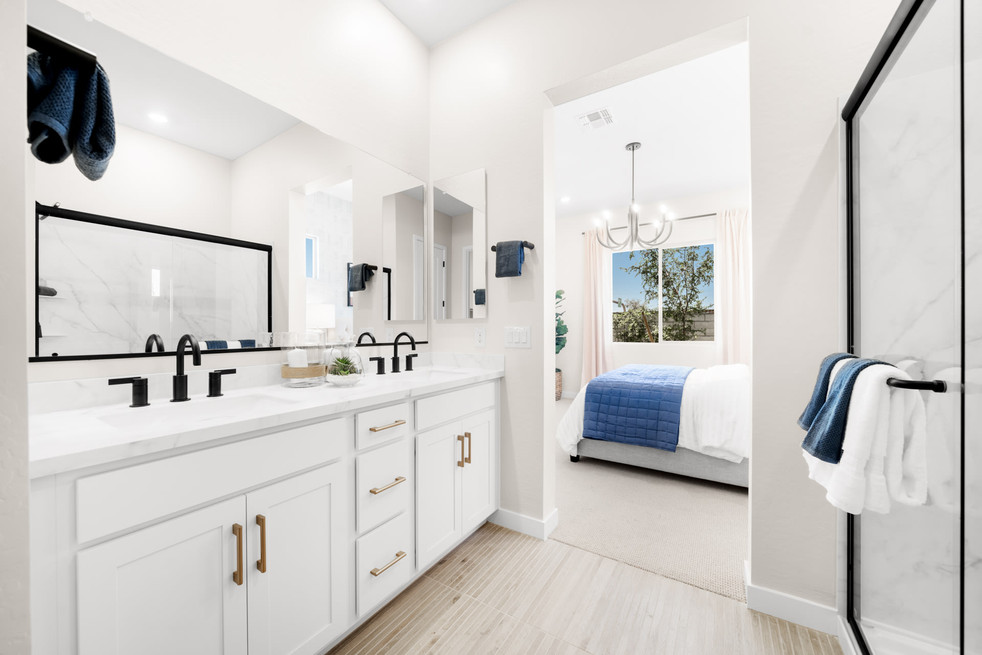 Primary Bathroom | Gemini Model Home | Rialta | New homes in Mesa, Arizona | Landsea Homes