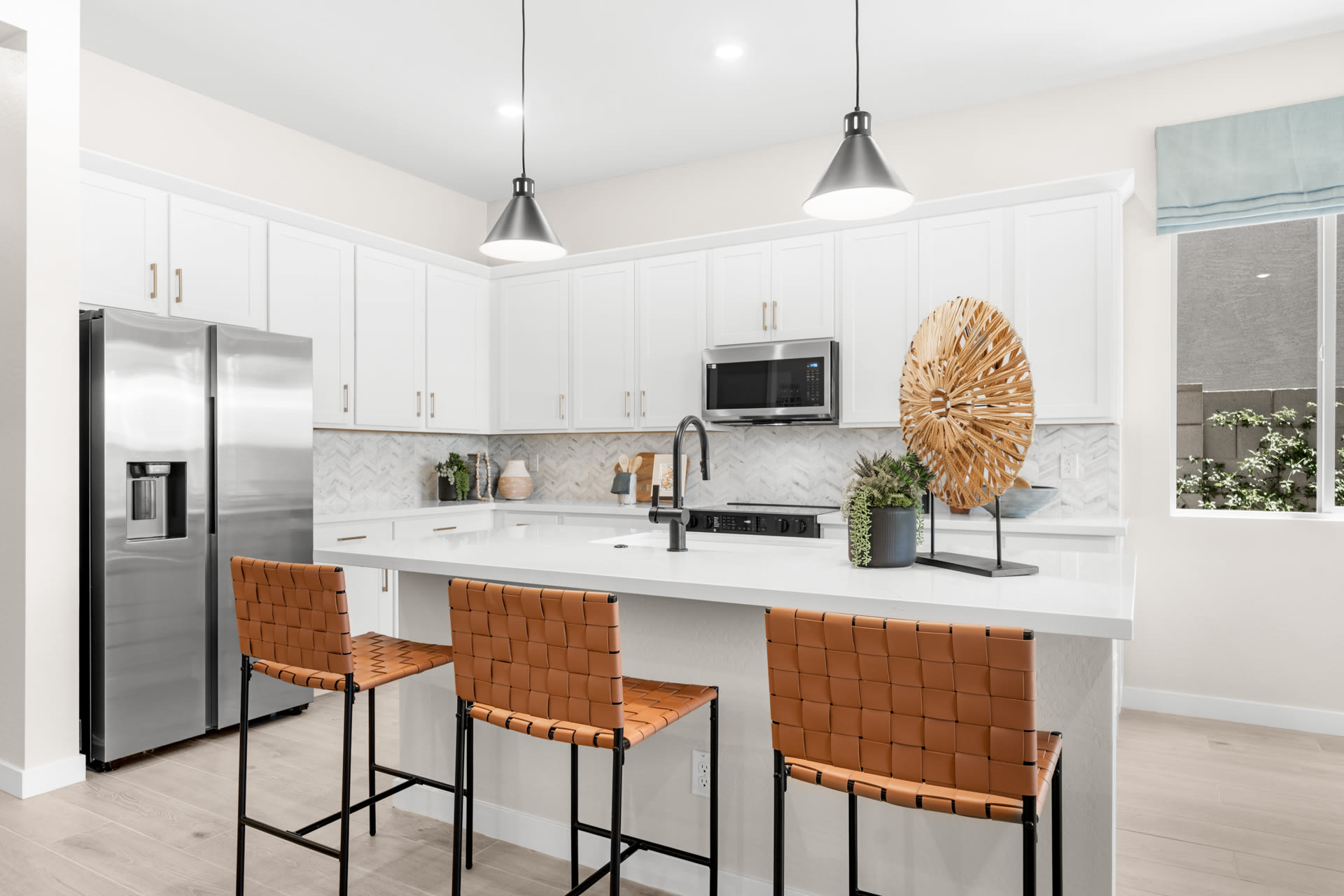Kitchen | Gemini Model Home | Rialta | New homes in Mesa, Arizona | Landsea Homes