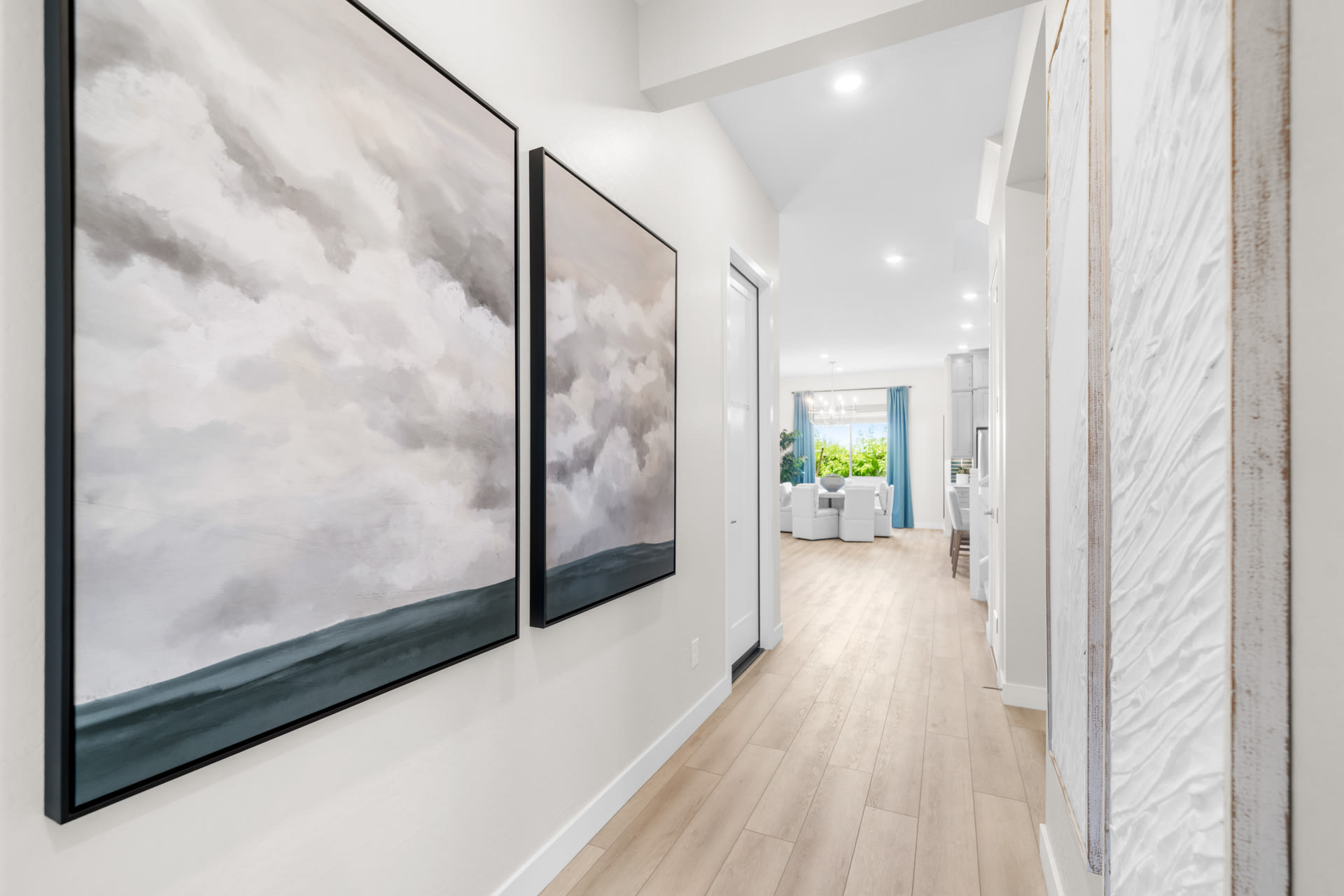 Entry into Home | Libra Model Home | Rialta | New homes in Mesa, Arizona | Landsea Homes