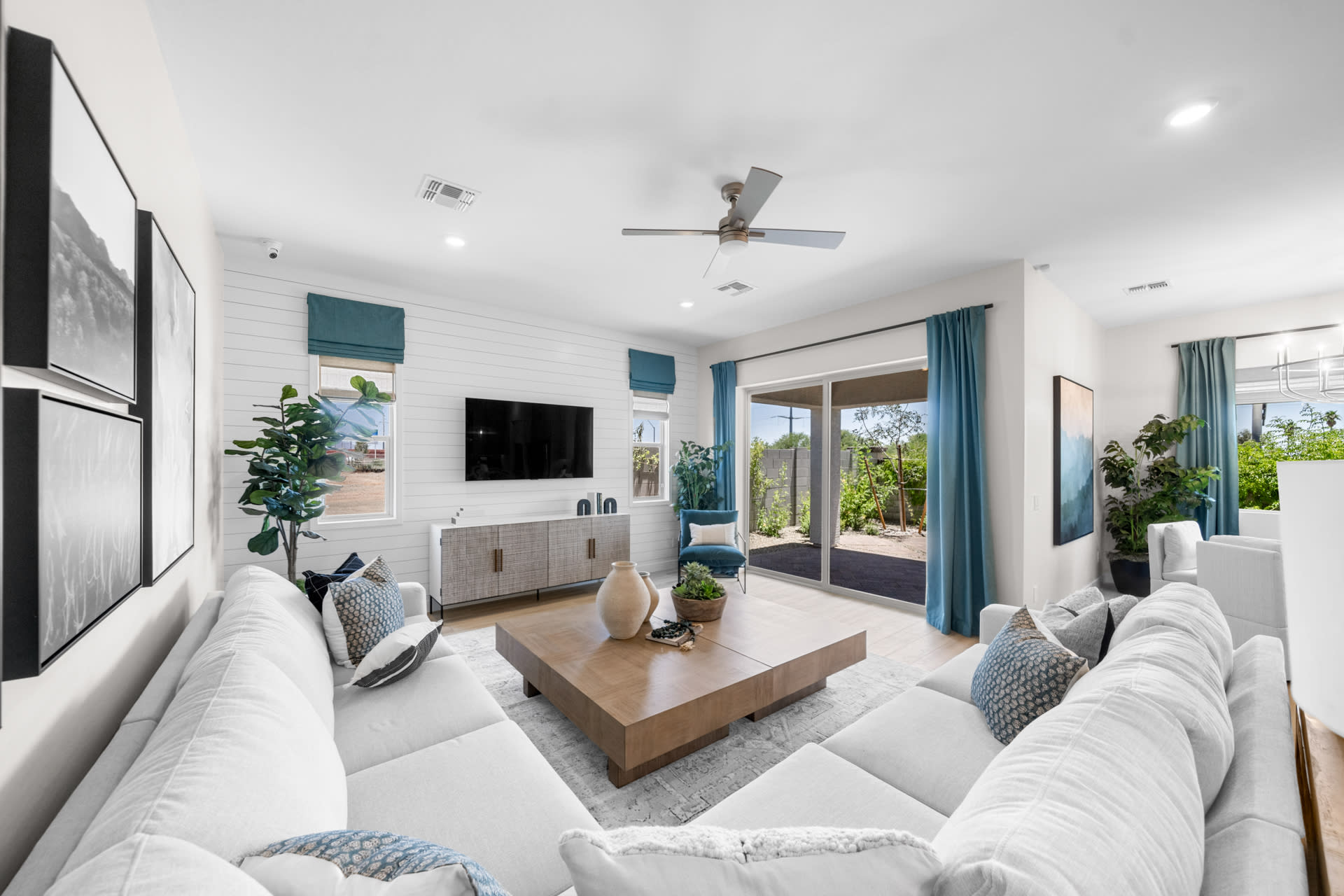 Great Room | Libra Model Home | Rialta | New homes in Mesa, Arizona | Landsea Homes