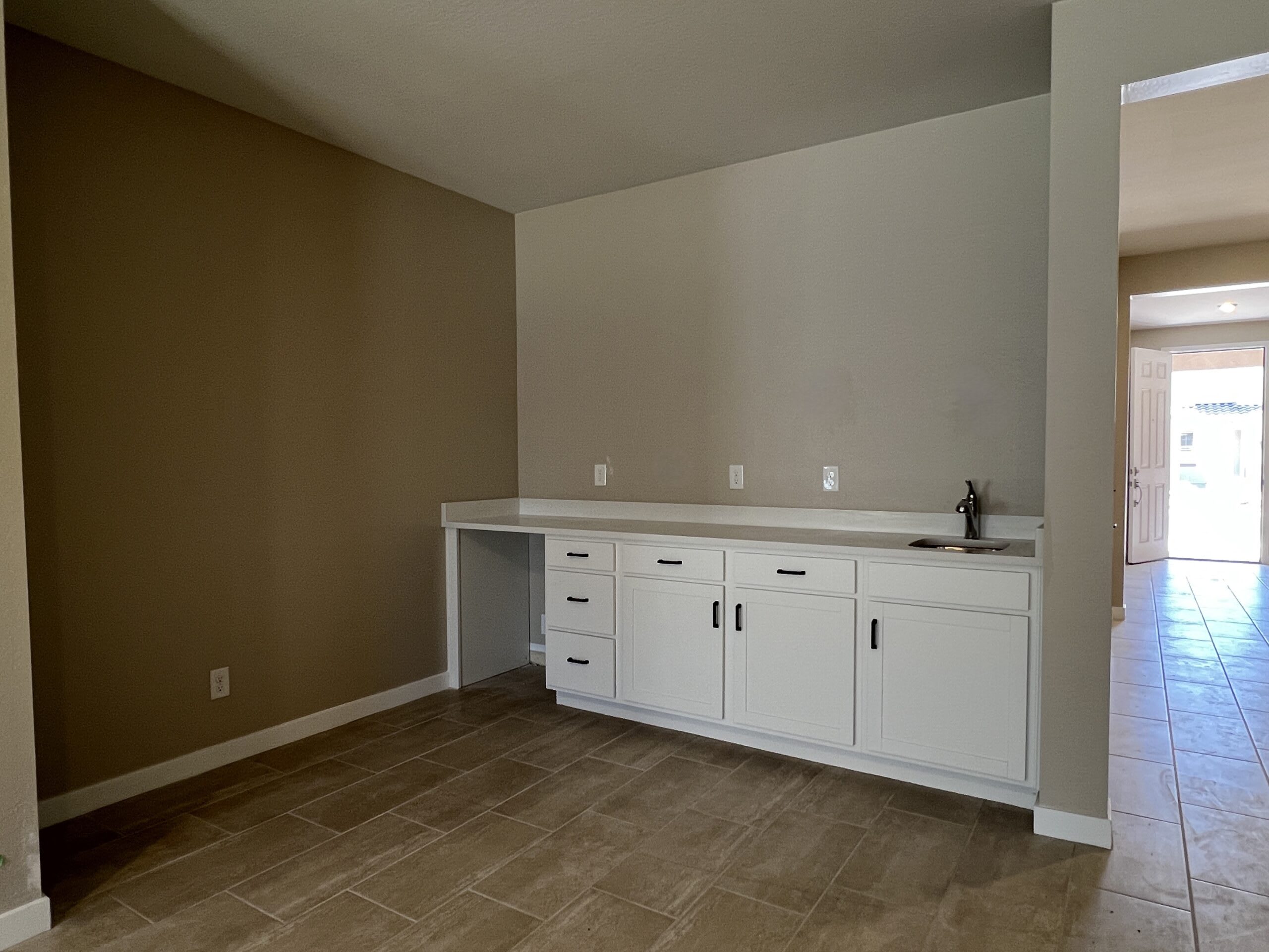 Lot 64 | Wet Bar | Falcon | El Cidro | Goodyear, AZ | Landsea Homes