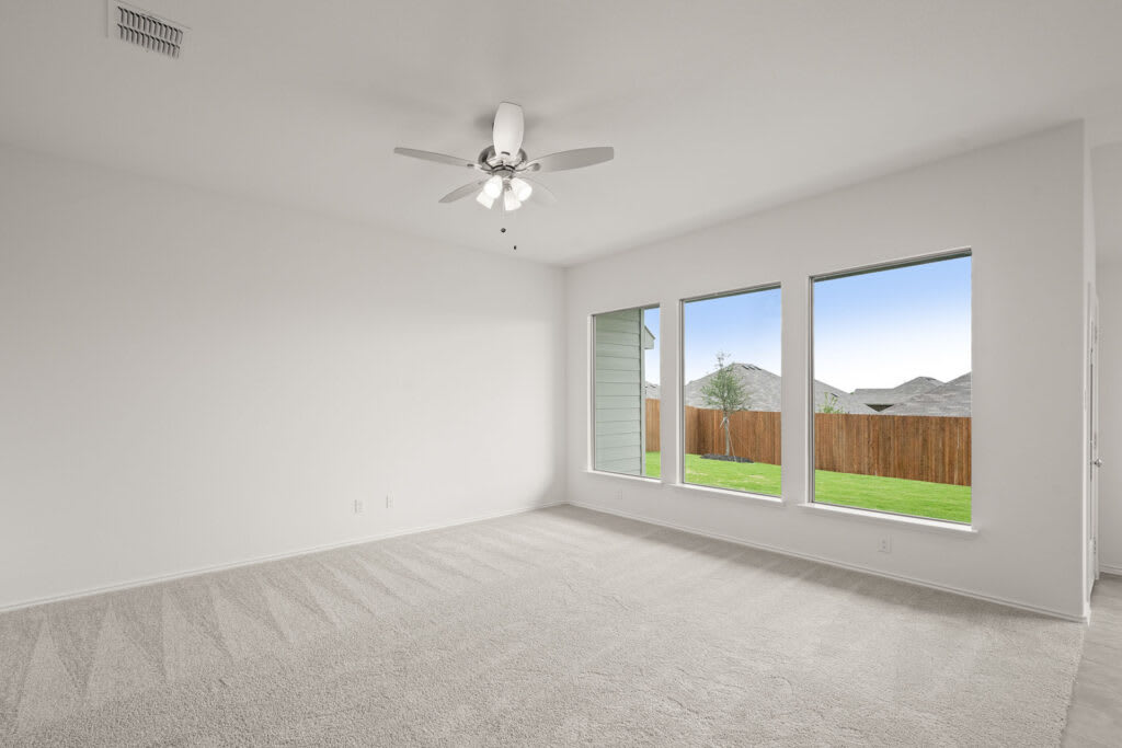 Bedroom | 919 Madeline Lane | Chisholm HIlls | New Homes in Cleburne, TX by Landsea Homes