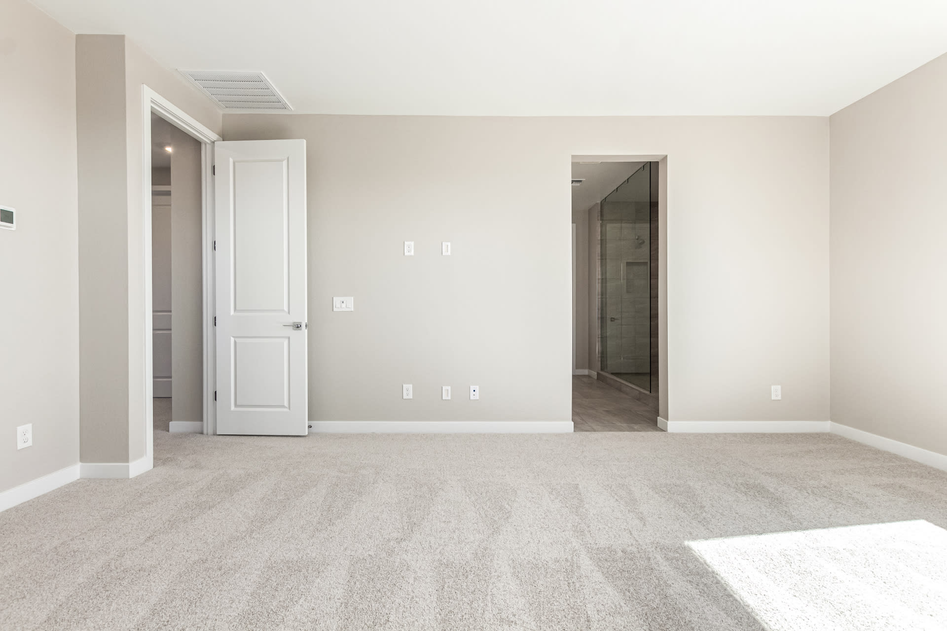 Lot 5 | Primary Bedroom | Virgo Floorplan at Rialta | New Homes in Mesa, AZ by Landsea Homes