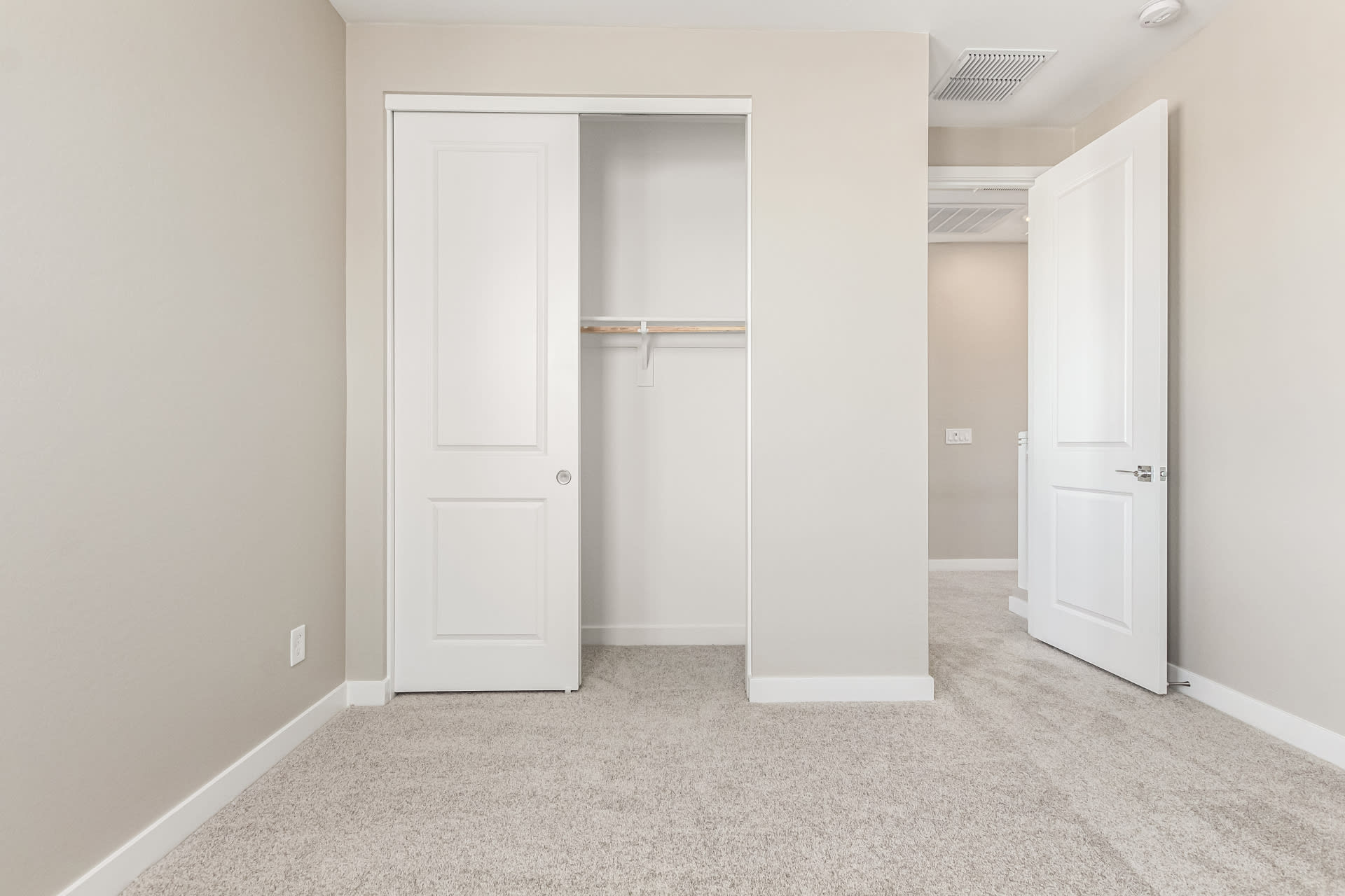 Lot 5 | Bedroom 2 | Virgo Floorplan at Rialta | New Homes in Mesa, AZ by Landsea Homes