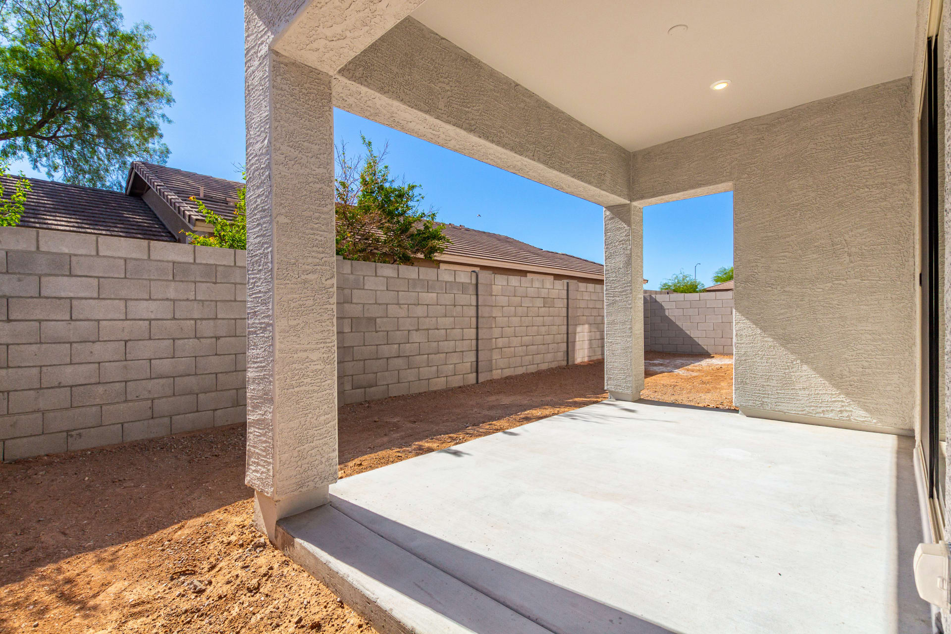 Lot 5 | Backyard Covered Patio | Virgo Floorplan at Rialta | New Homes in Mesa, AZ by Landsea Homes