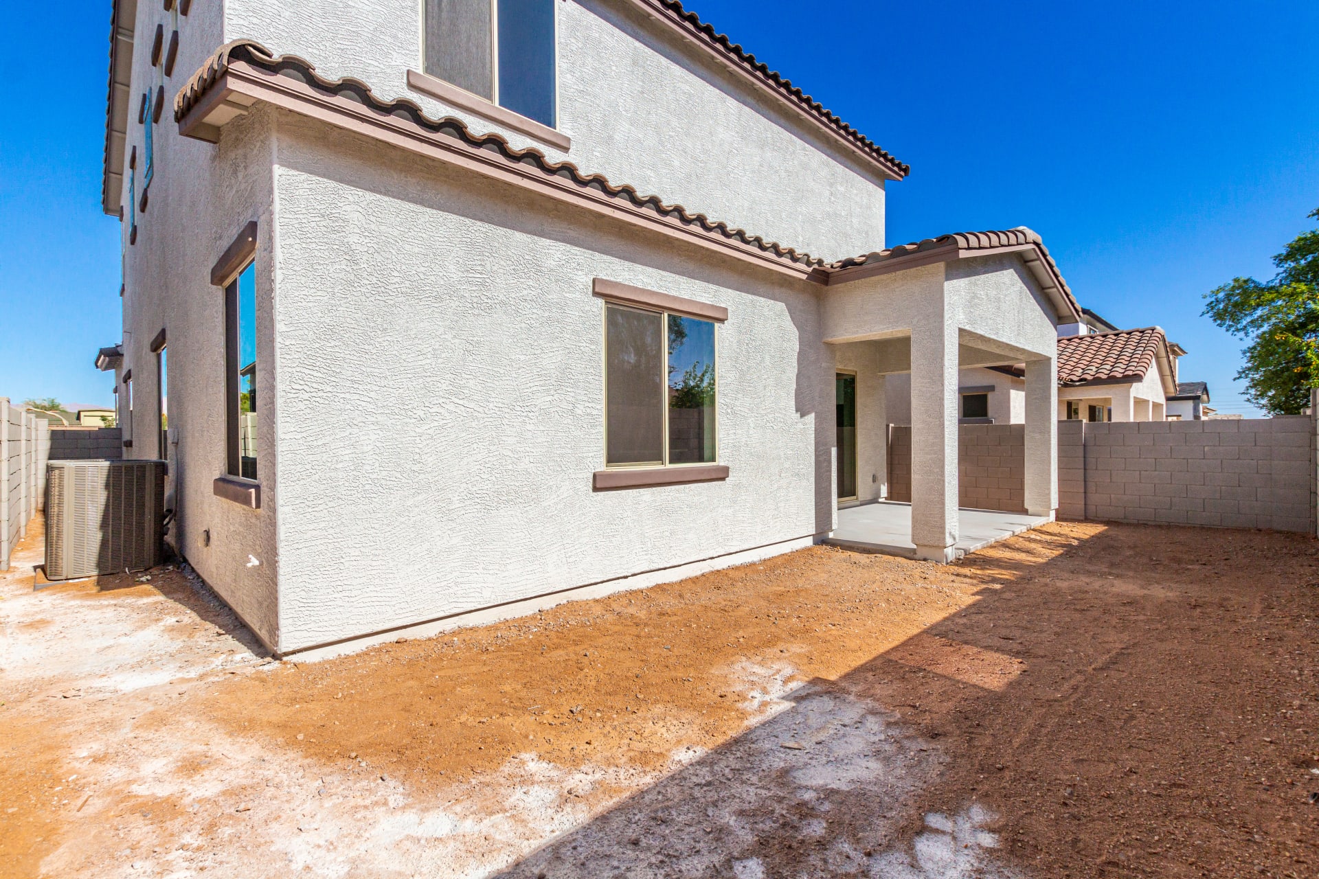 Lot 5 | Backyard w/ Covered Patio | Virgo Floorplan at Rialta | New Homes in Mesa, AZ by Landsea Homes