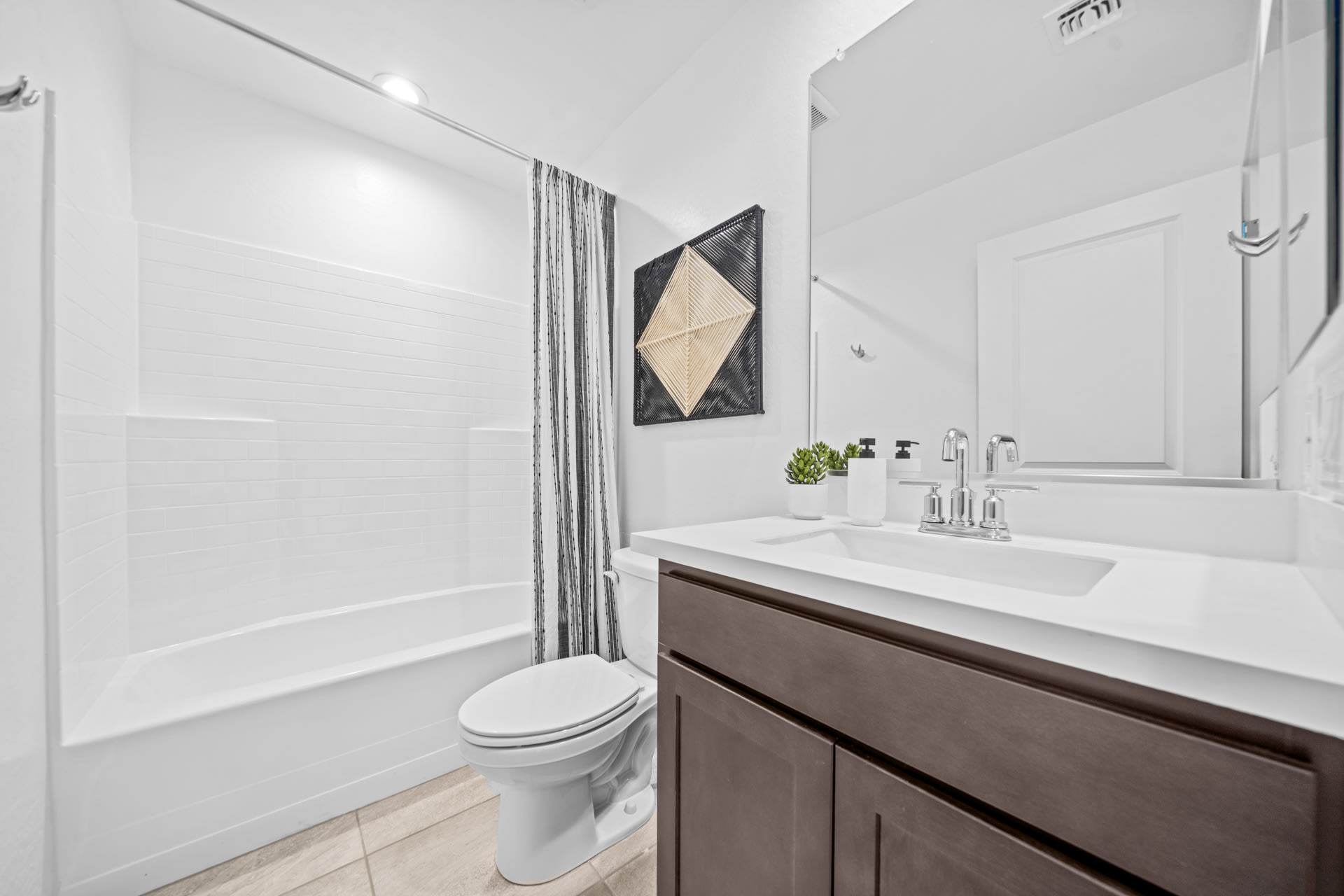 Bathroom 2 | Pinnacle | Wildera – Crest Series | New Homes in San Tan Valley, AZ by Landsea Homes