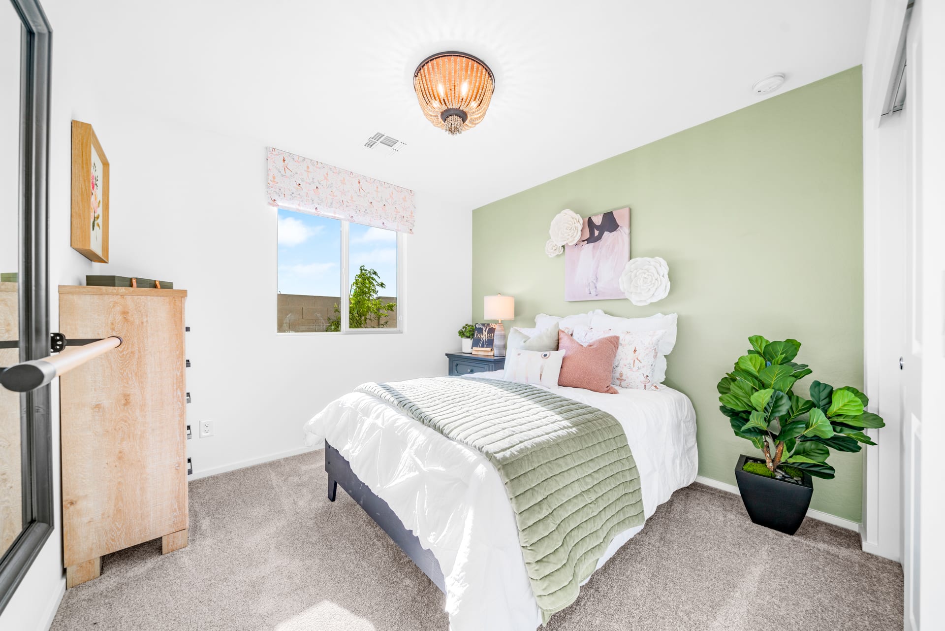 Bedroom 2 | Horizon | Wildera – Crest Series | New Homes in San Tan Valley, AZ by Landsea Homes