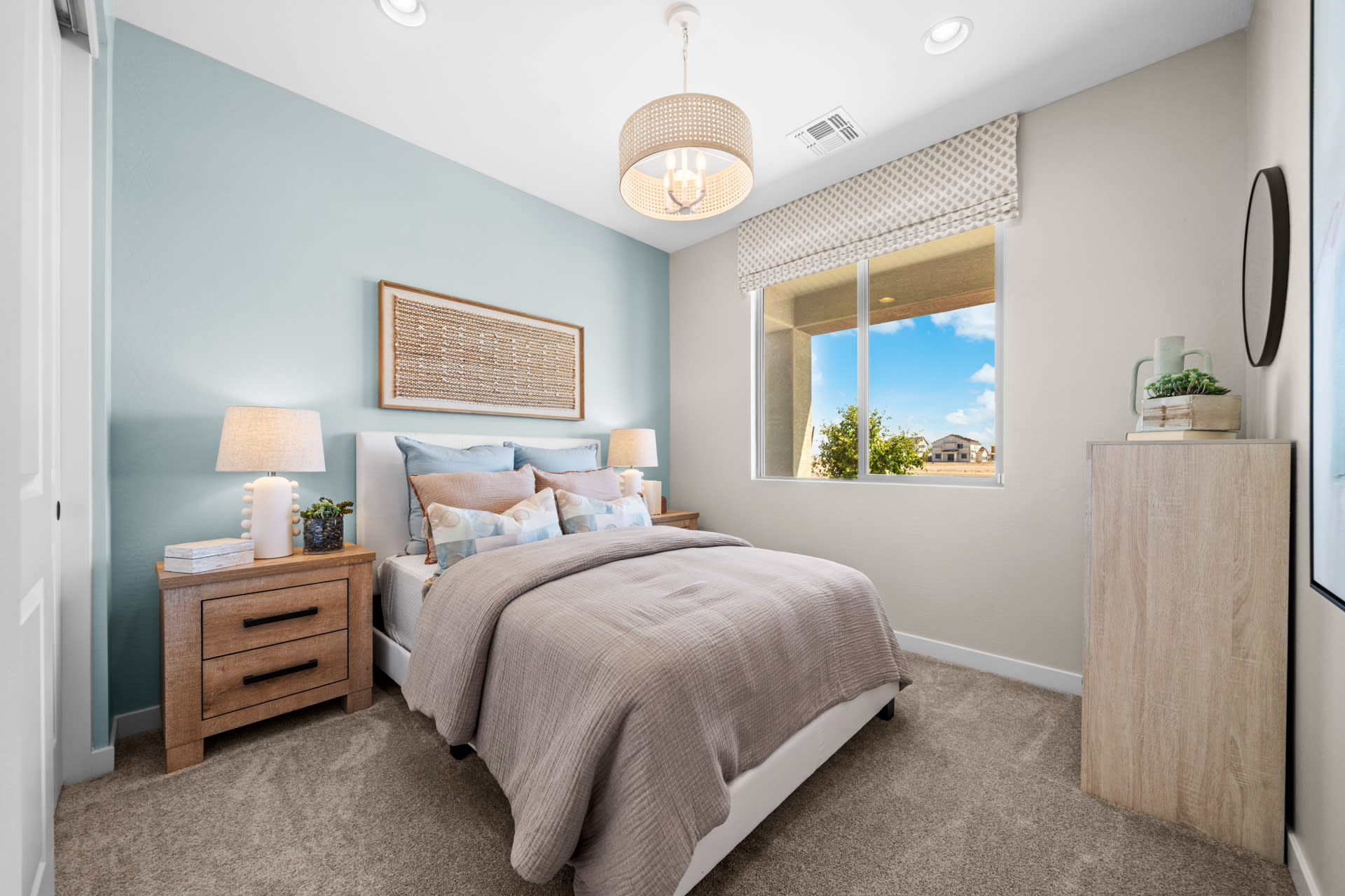 Downstairs Bedroom 5 | Skyline Floorplan | Elara at Moonlight | New Homes in Maricopa, AZ by Landsea Homes
