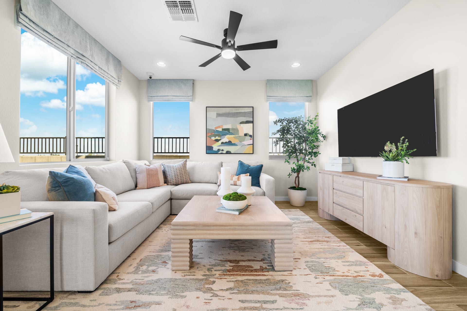 Great Room | Skyline Floorplan | Elara at Moonlight | New Homes in Maricopa, AZ by Landsea Homes