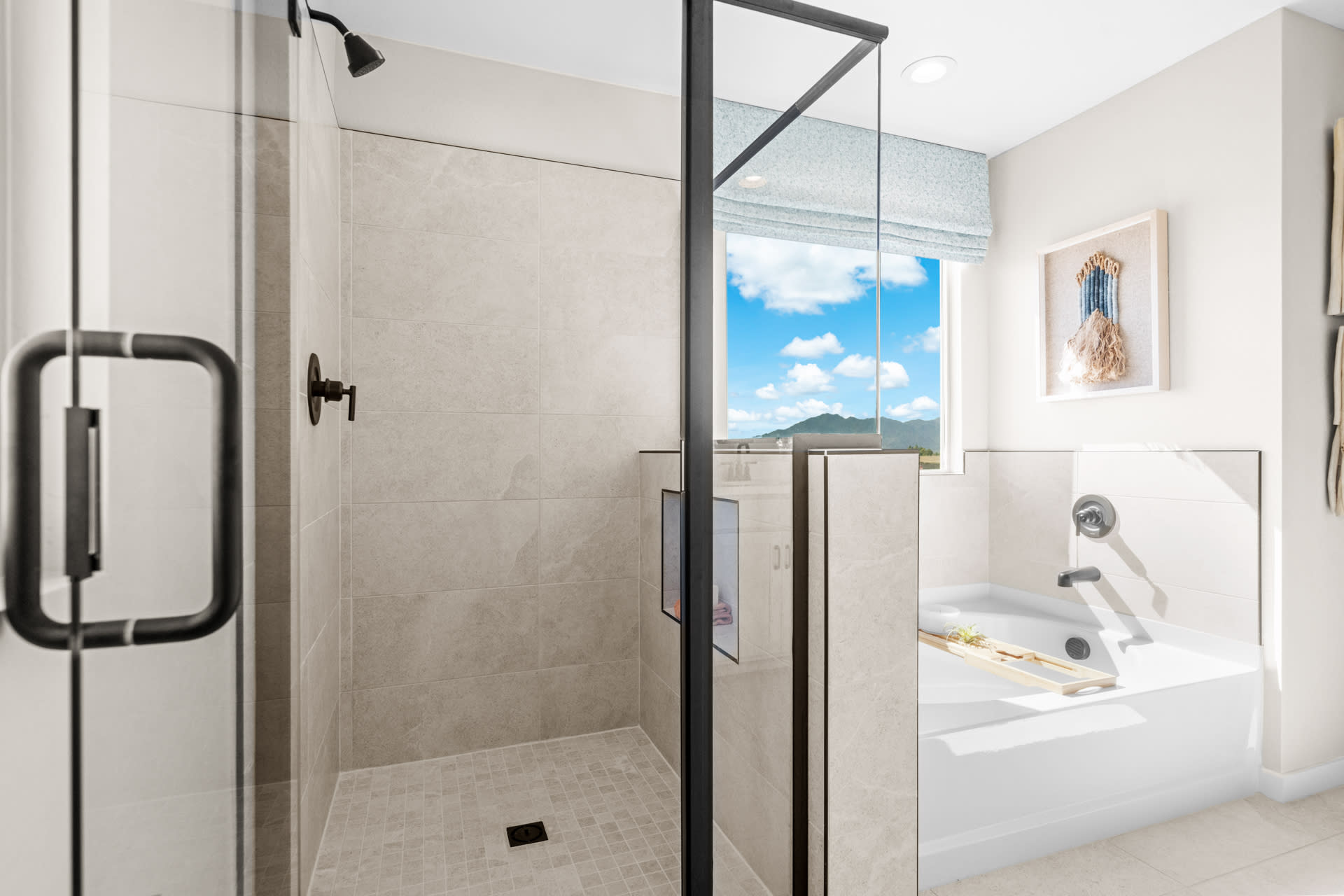 Primary Bathroom | Skyline Floorplan | Elara at Moonlight | New Homes in Maricopa, AZ by Landsea Homes