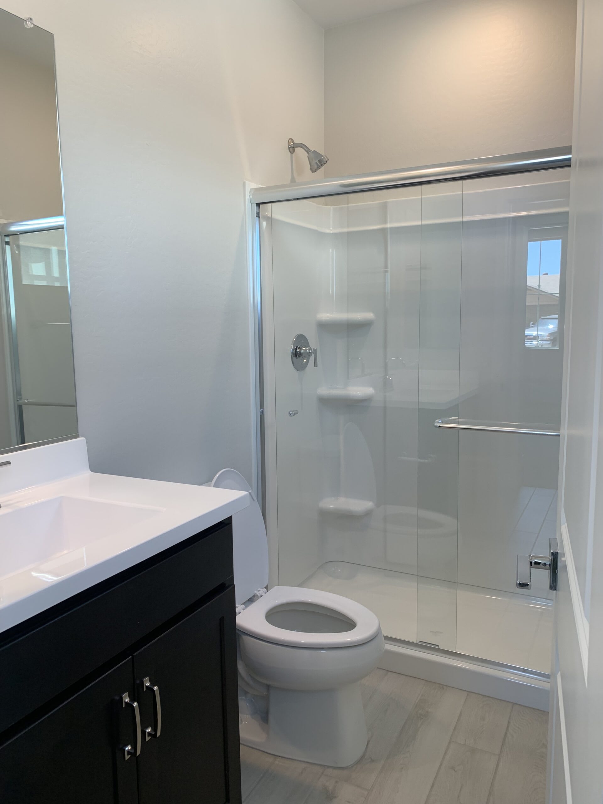 Lot 5 | Bath 3 Downstairs | Malta | Marlowe | New Homes in Glendale, AZ | Landsea Homes