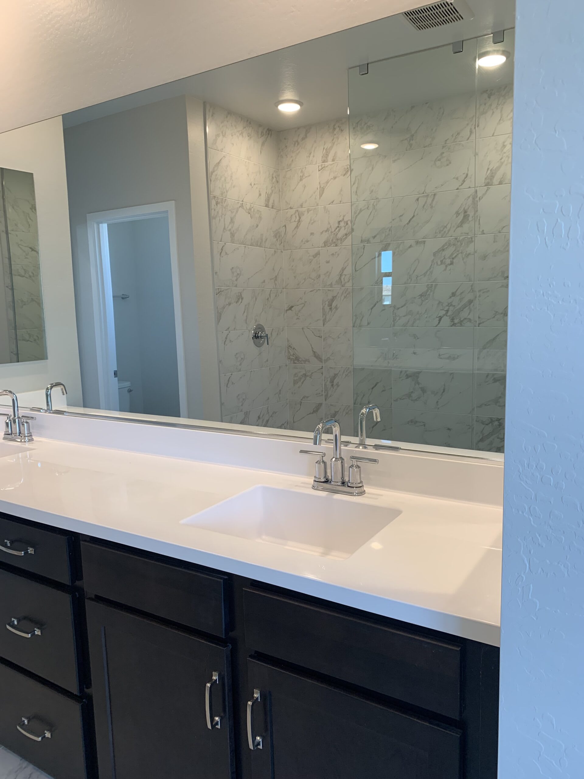 Lot 5 | Primary Bathroom | Malta | Marlowe | New Homes in Glendale, AZ | Landsea Homes