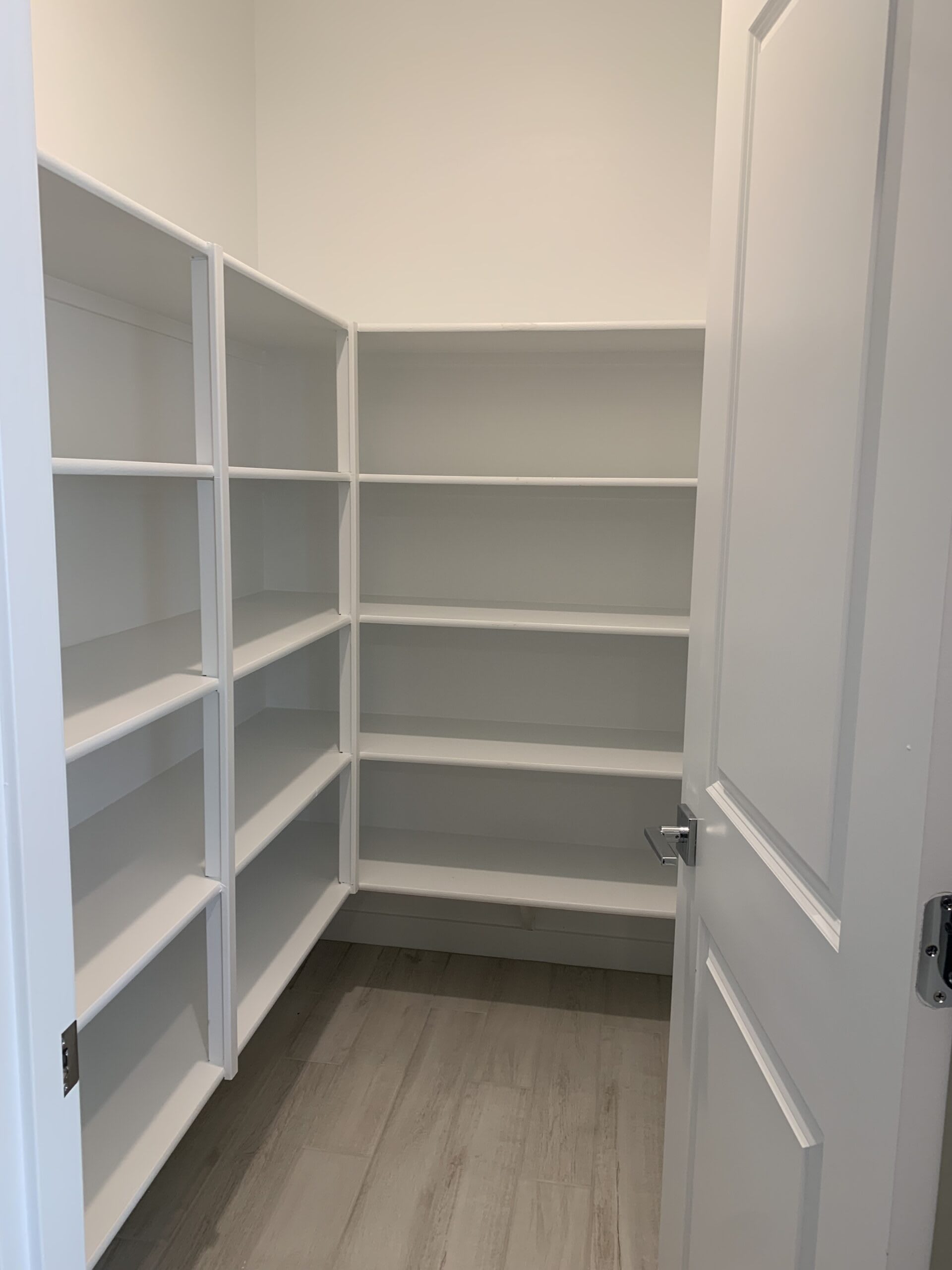 Lot 5 | Walk-in Pantry | Malta | Marlowe | New Homes in Glendale, AZ | Landsea Homes