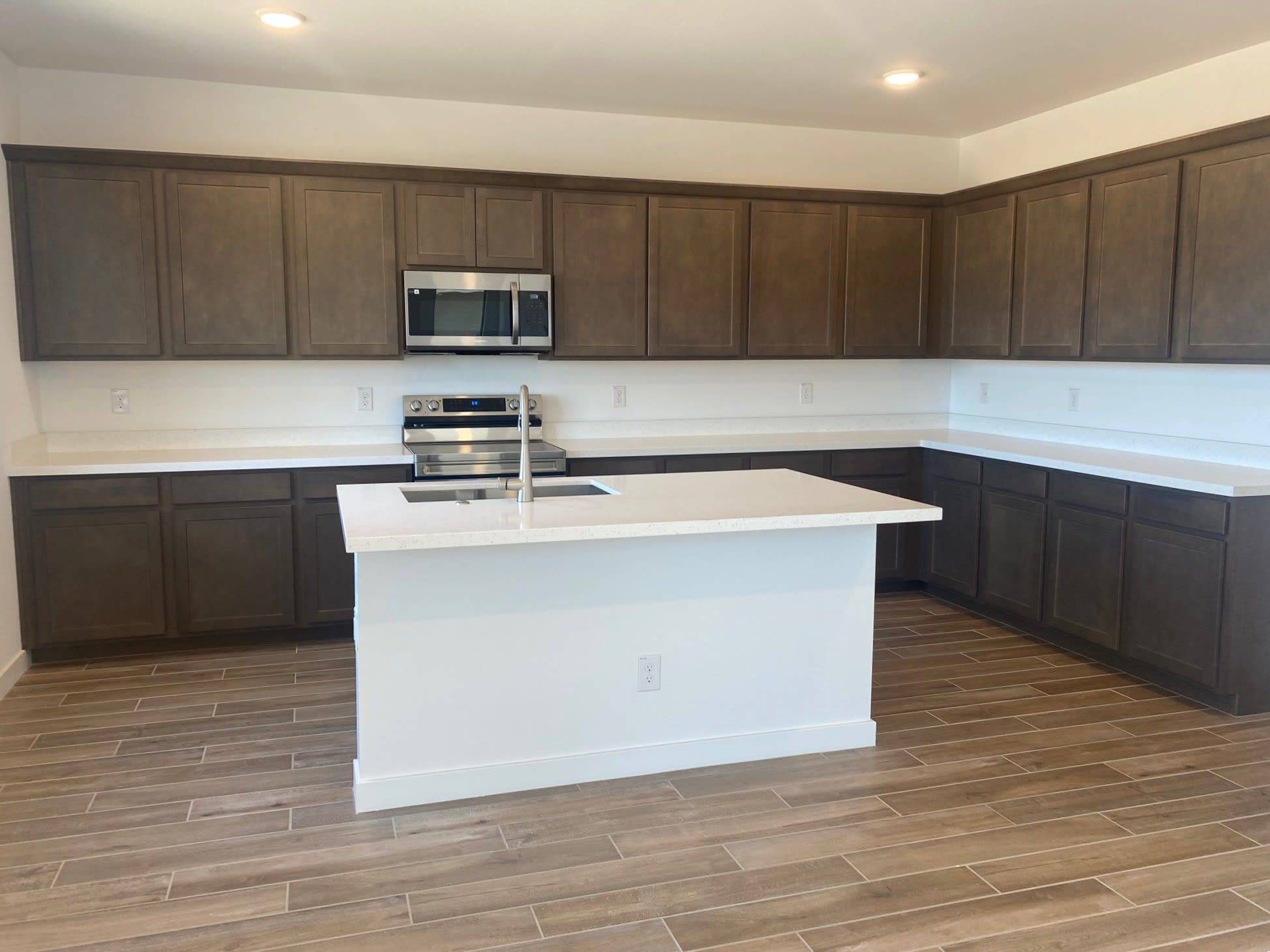 Kitchen | Antelope Floorplan | Wildera – Canyon Series | New Homes in San Tan Valley, AZ | Landsea Homes