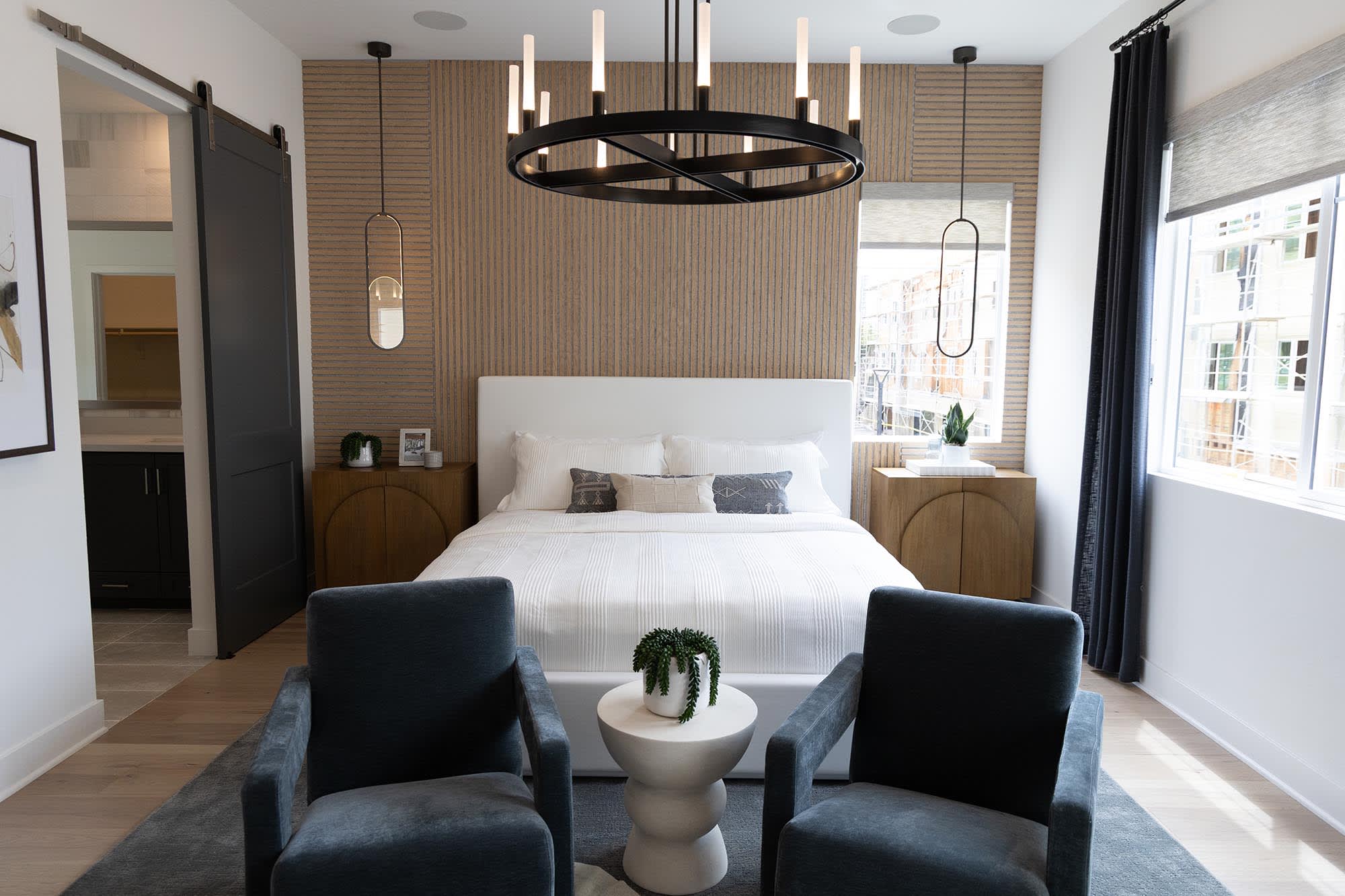 Essex & Gage Grand Opening