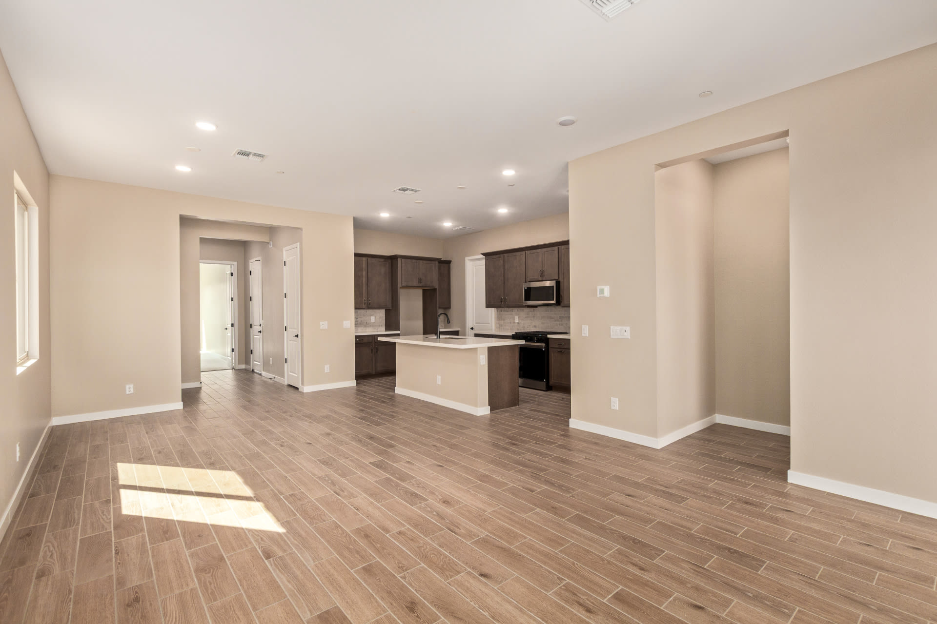 Lot 42 | Cielo Floorplan | Mira Vista at Victory in Buckeye, AZ by Landsea Homes