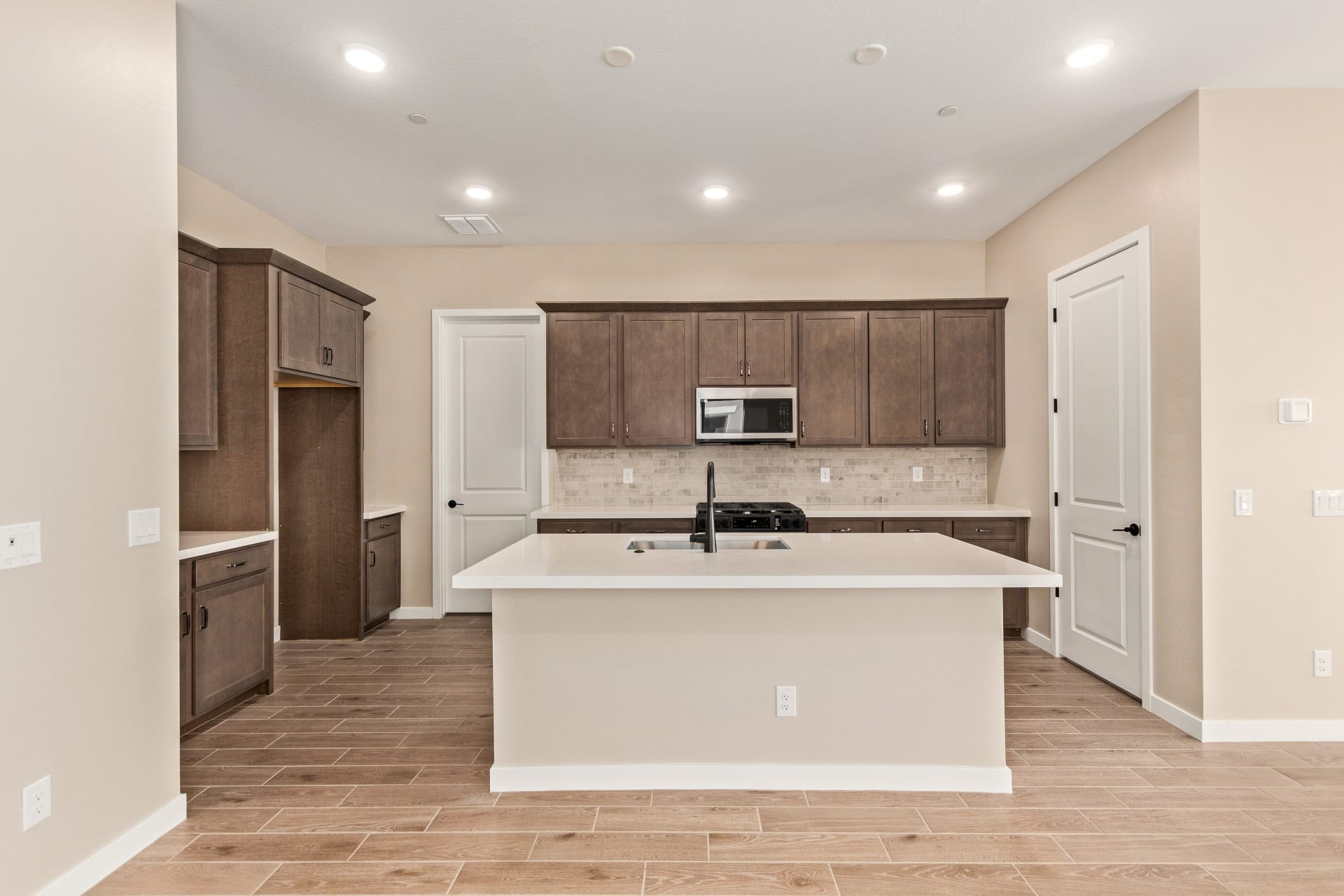 Lot 42 | Cielo Floorplan | Mira Vista at Victory in Buckeye, AZ by Landsea Homes