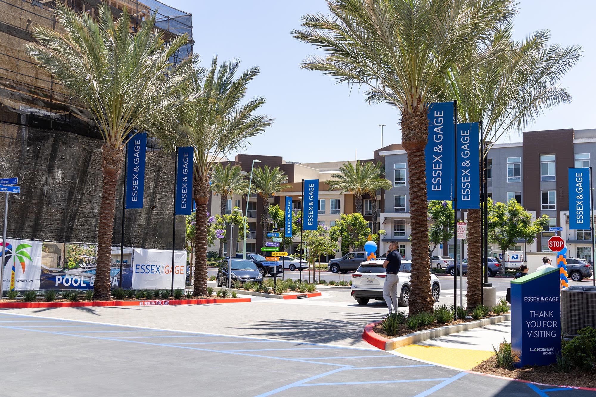 Essex & Gage Grand Opening