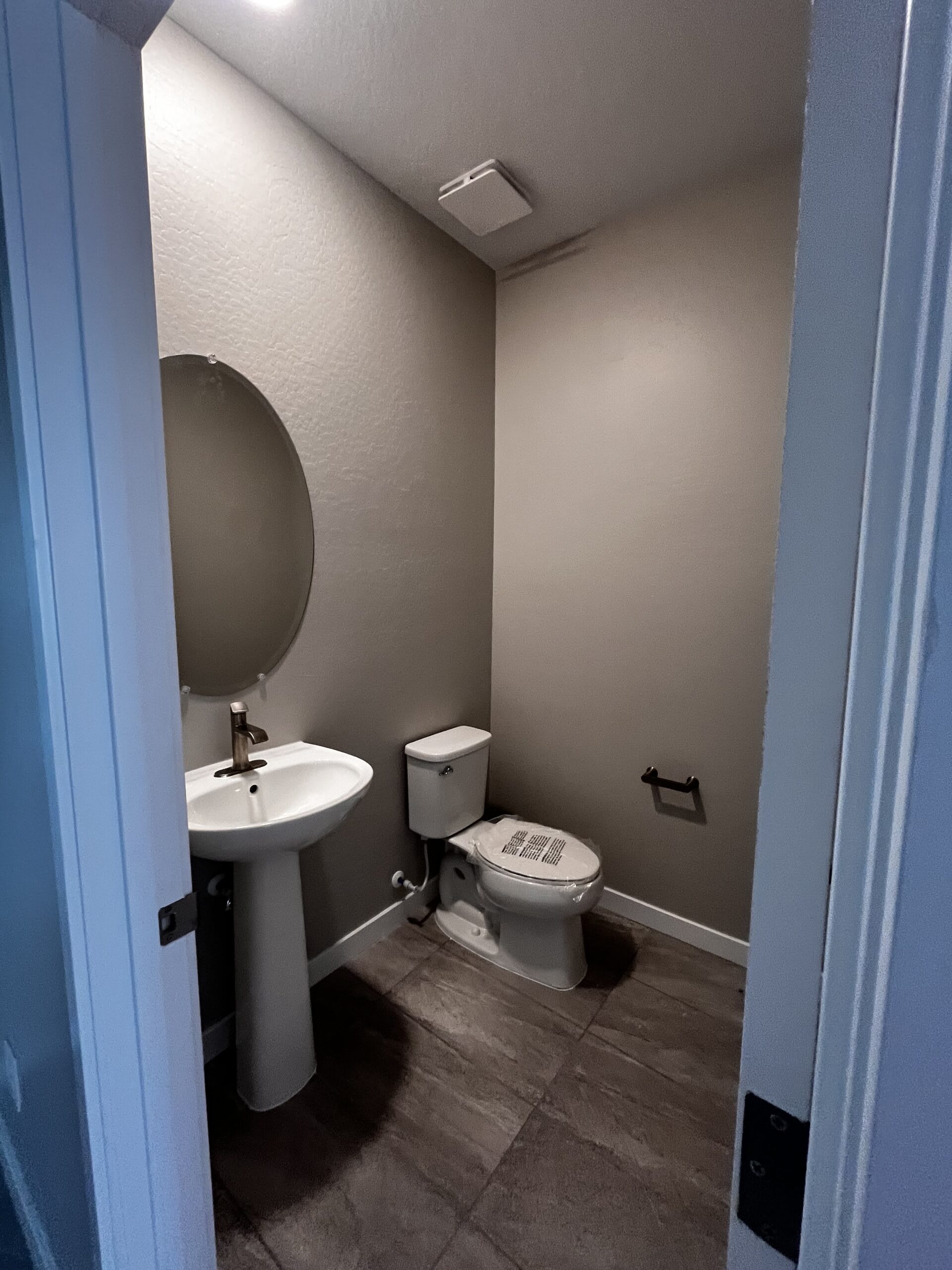 Lot 43 | Powder Room | Mira Vista at Victory in Buckeye, AZ by Landsea Homes