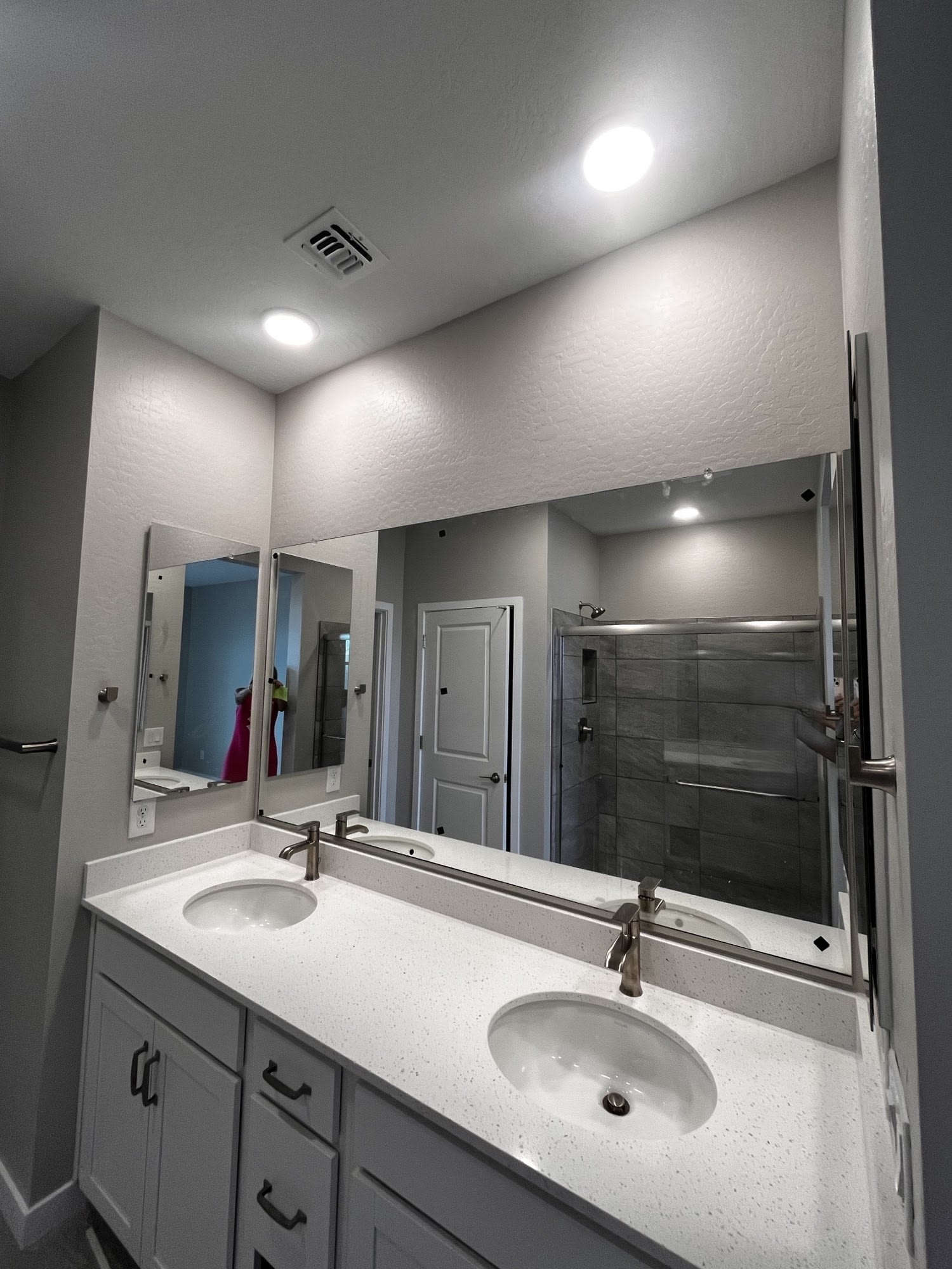 Lot 43 | Primary Bathroom | Mira Vista at Victory in Buckeye, AZ by Landsea Homes