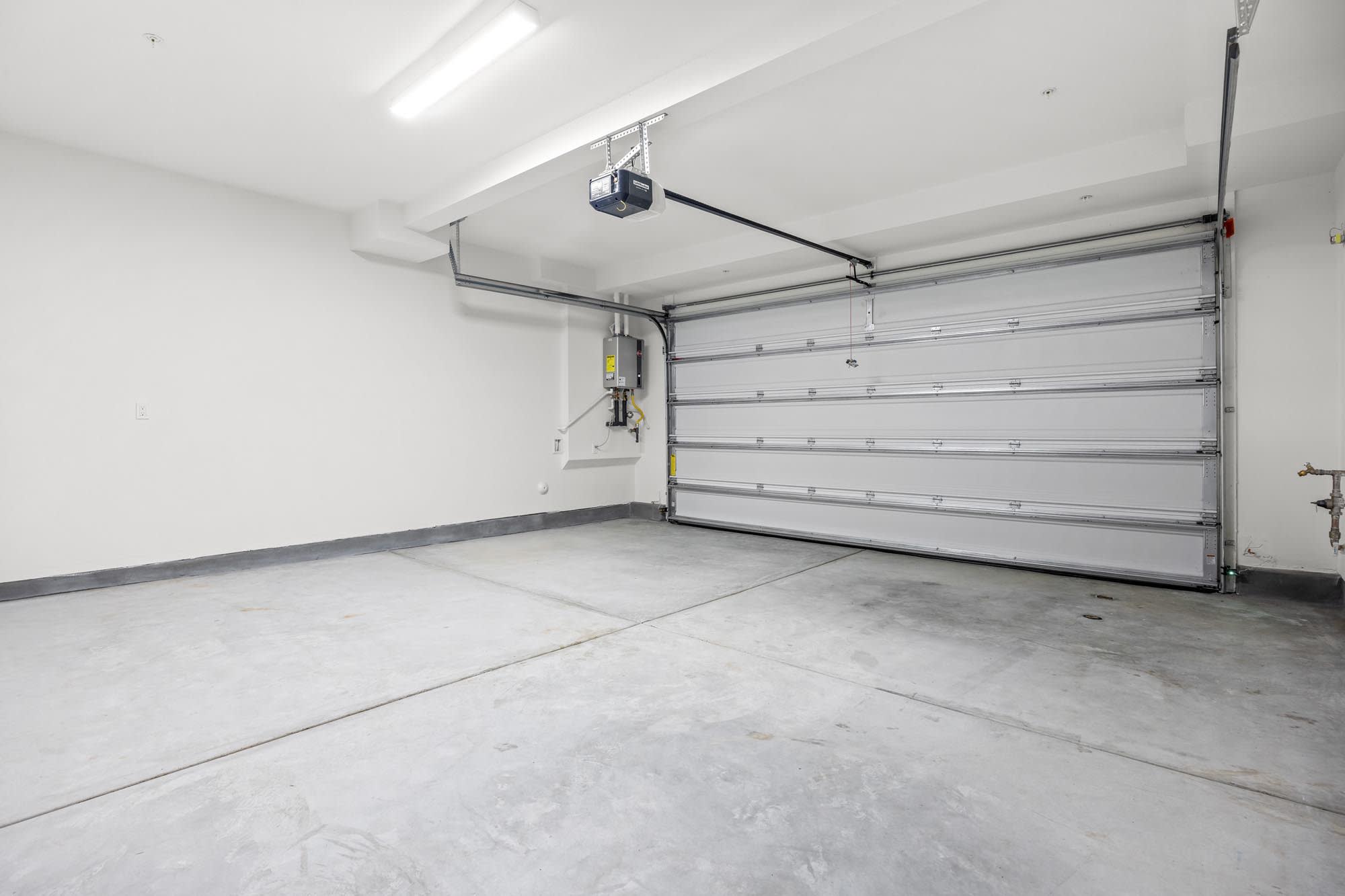 Garage | Lot 55 | Clementine at Narra Hills in Fontana, CA by Landsea Homes