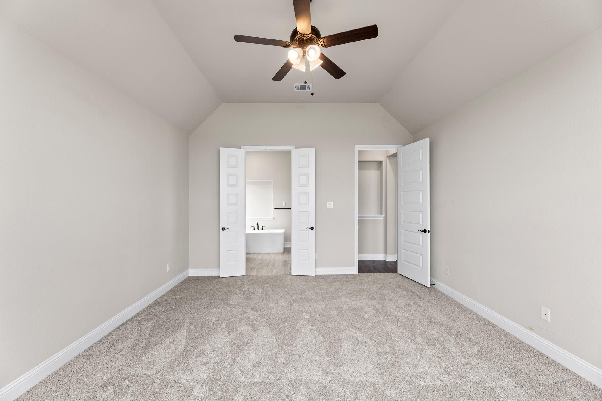 Primary Bedroom | Concept 2623 at Paloma Ranch in New Fairview, TX by Landsea Homes