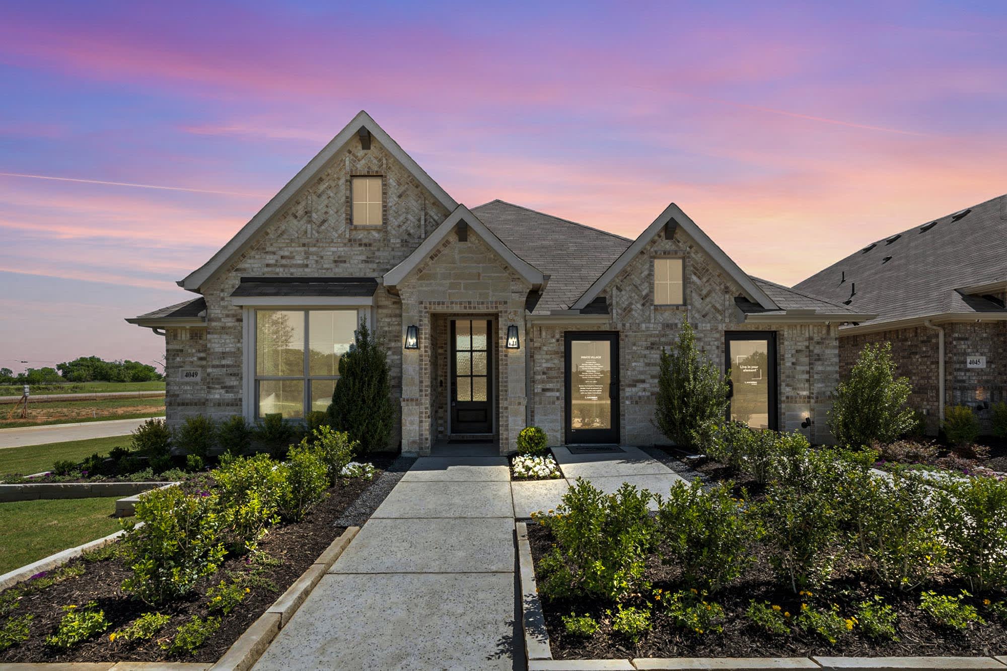 Elevation C | Concept 1937 at Silo Mills in Joshua, TX by Landsea Homes